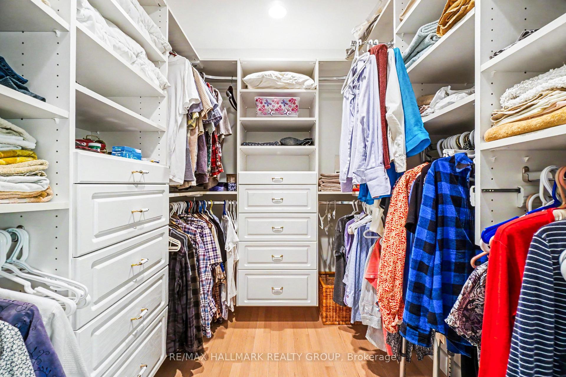 Photo 14 of 2009 Killarney Drive, Ottawa, McKellar Heights/Glabar Park — HOMEH