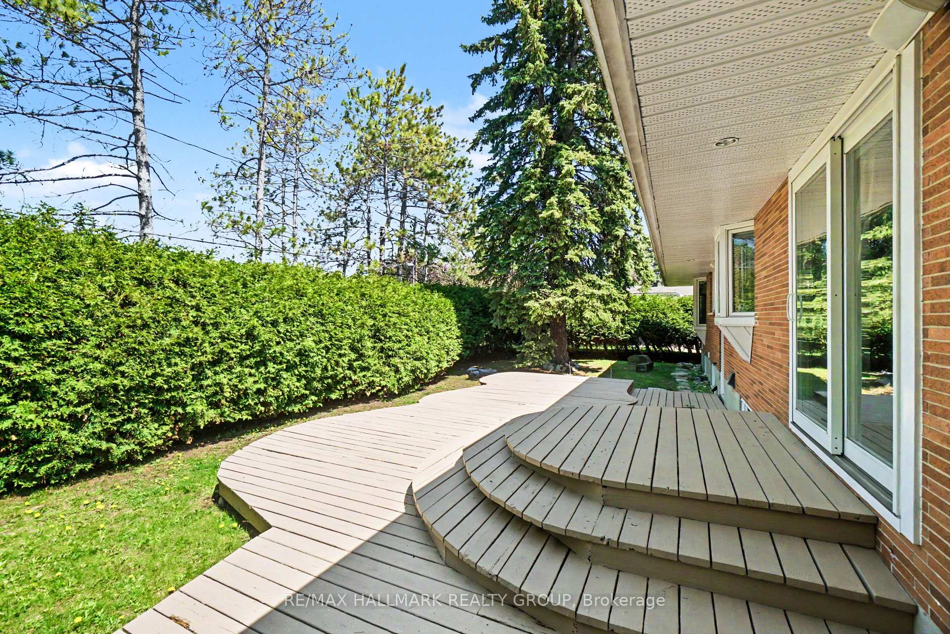 Photo 28 of 2009 Killarney Drive, Ottawa, McKellar Heights/Glabar Park — HOMEH