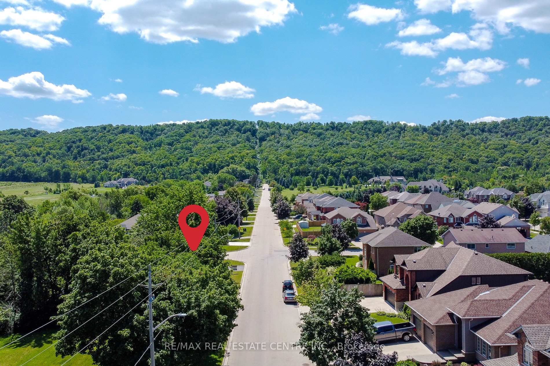 Photo 5 of 220 Winona Road, Hamilton, Winona — HOMEH