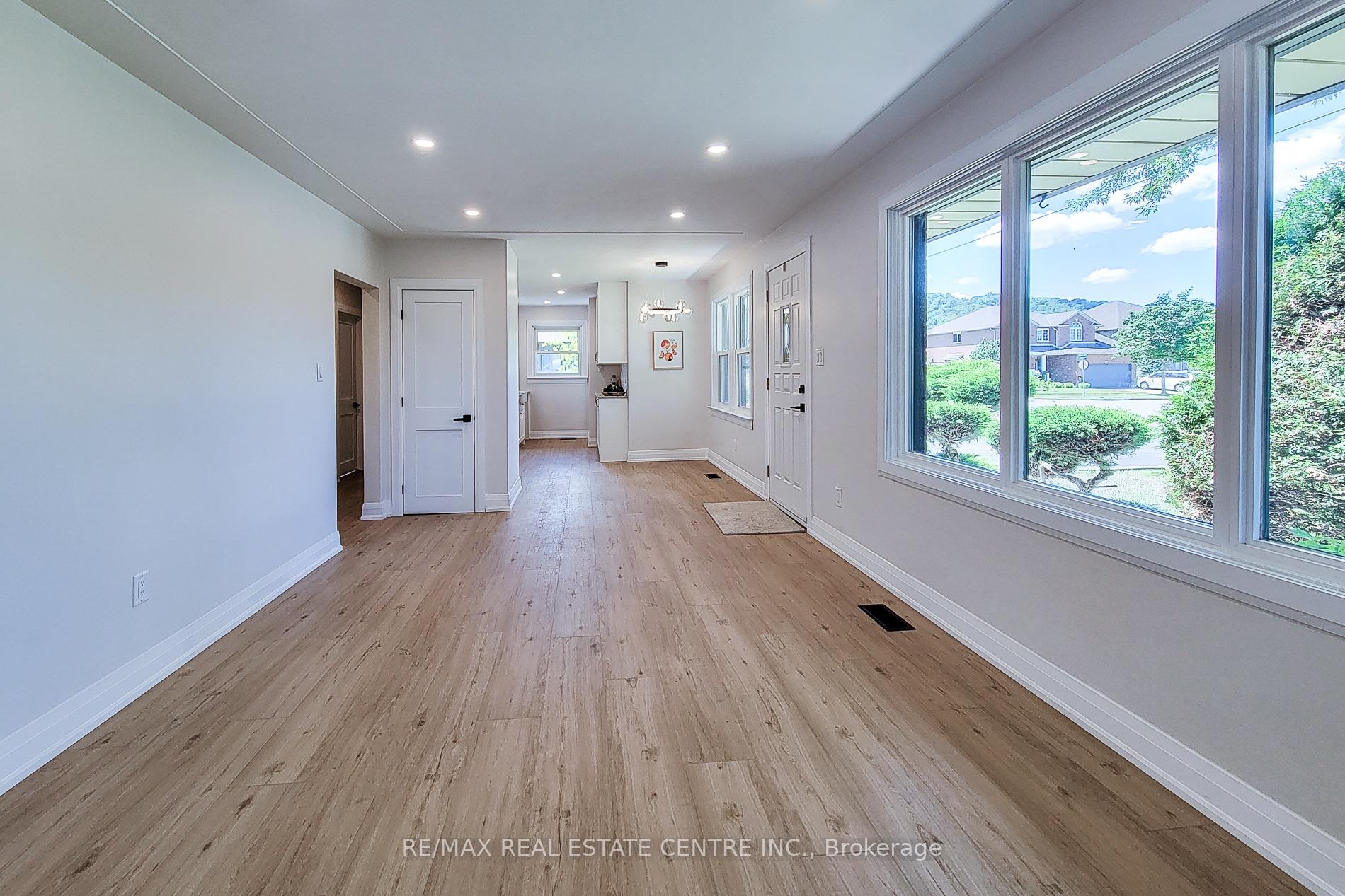 Photo 13 of 220 Winona Road, Hamilton, Winona — HOMEH