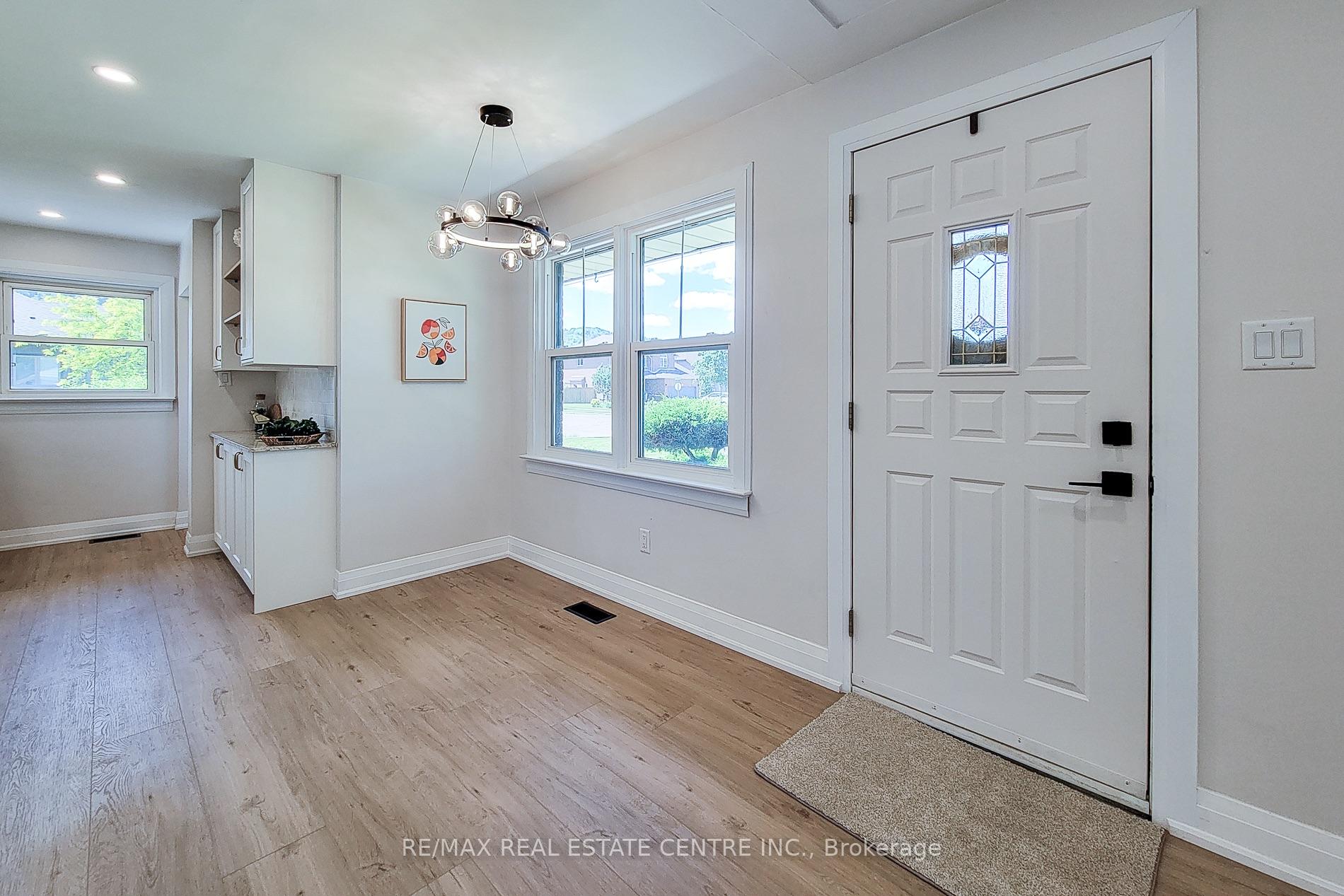 Photo 15 of 220 Winona Road, Hamilton, Winona — HOMEH