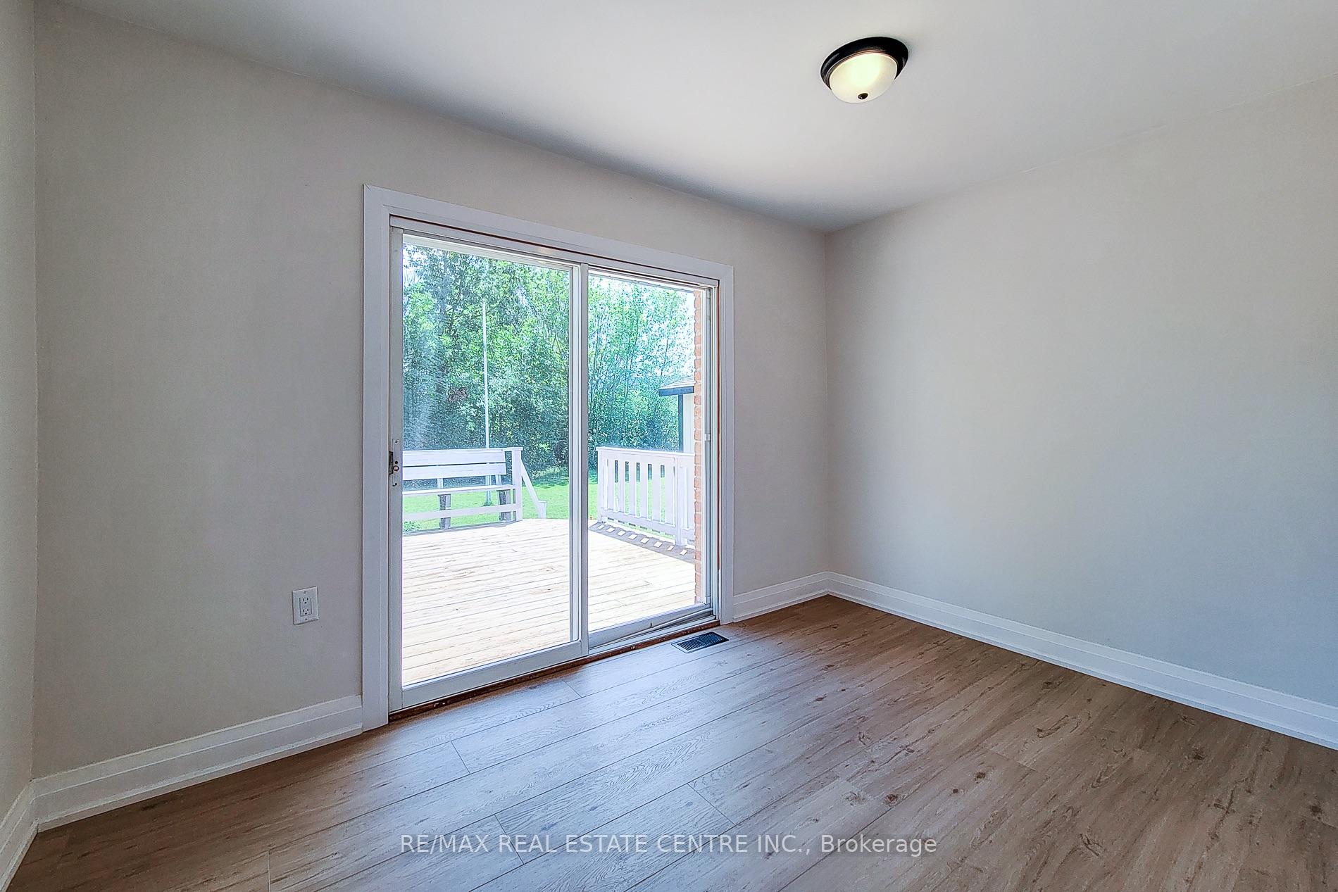 Photo 28 of 220 Winona Road, Hamilton, Winona — HOMEH