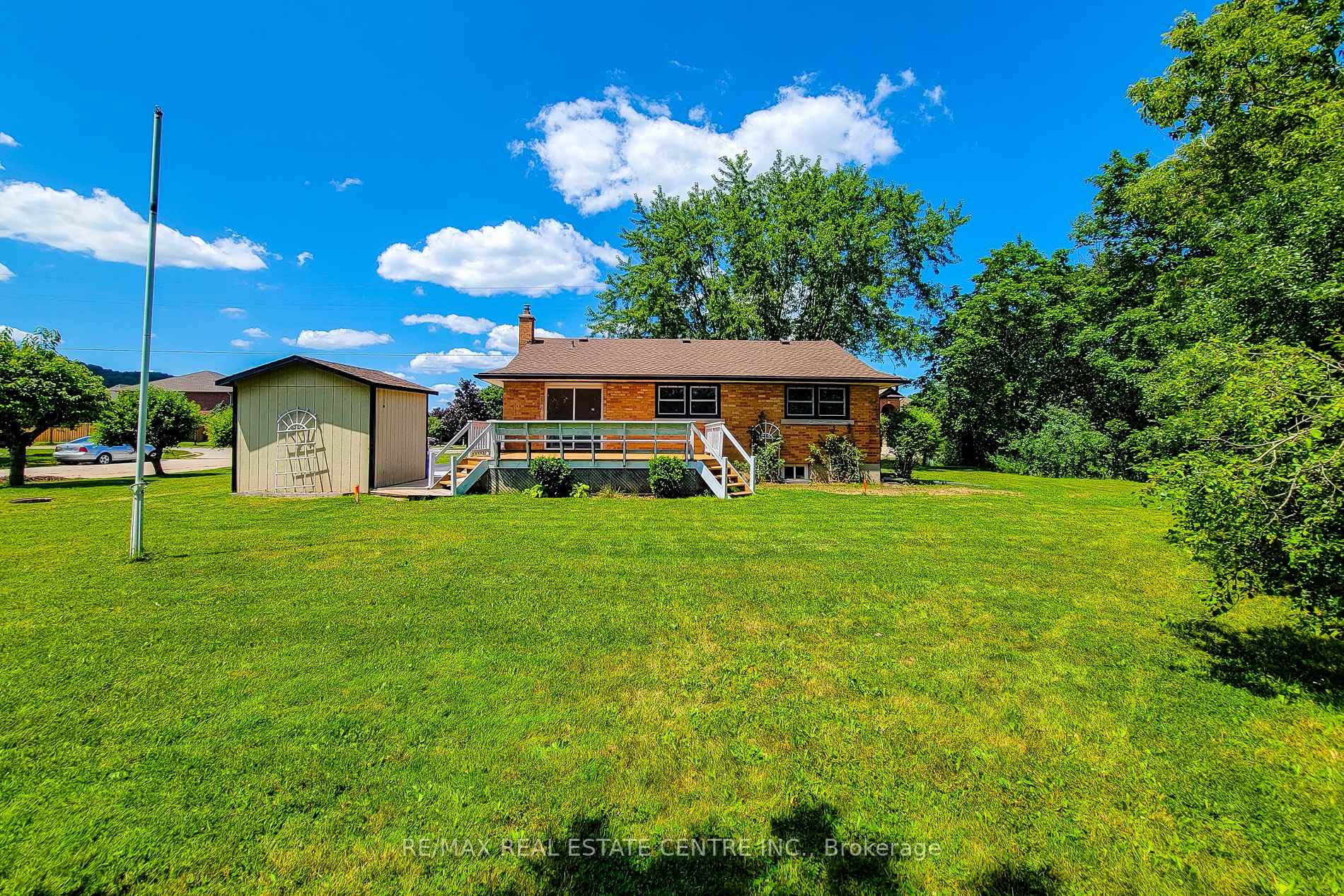 Photo 41 of 220 Winona Road, Hamilton, Winona — HOMEH