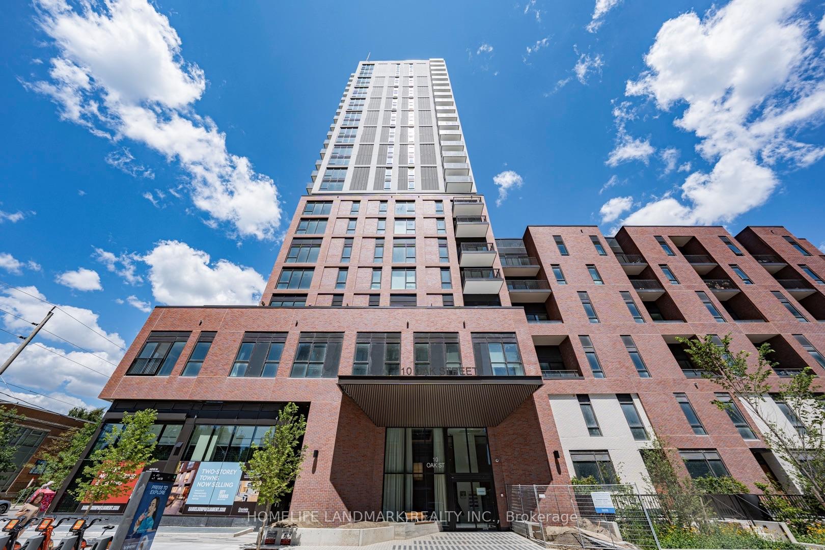 Photo 2 of 10 Oak Street, Toronto, Regent Park — HOMEH