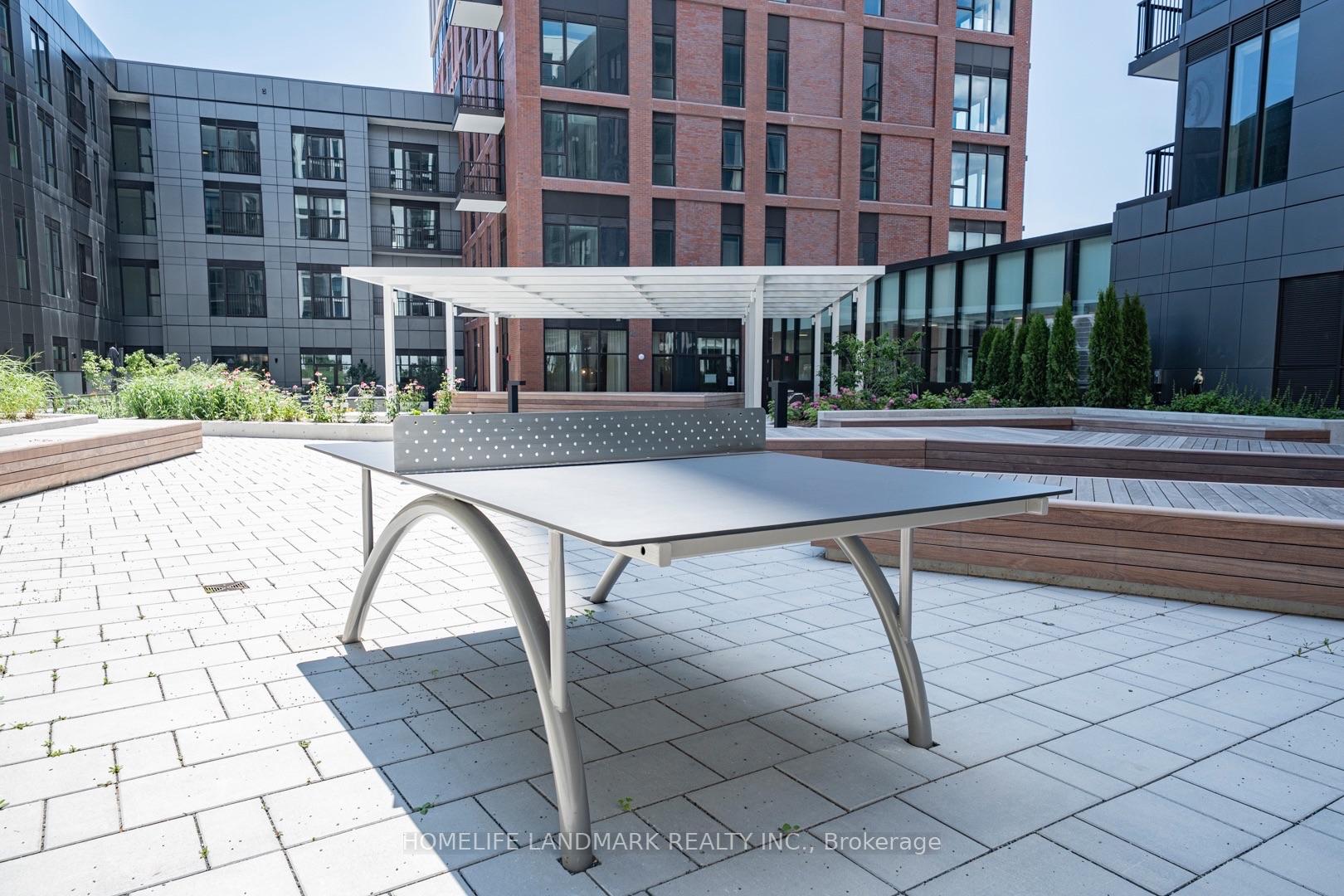 Photo 8 of 10 Oak Street, Toronto, Regent Park — HOMEH