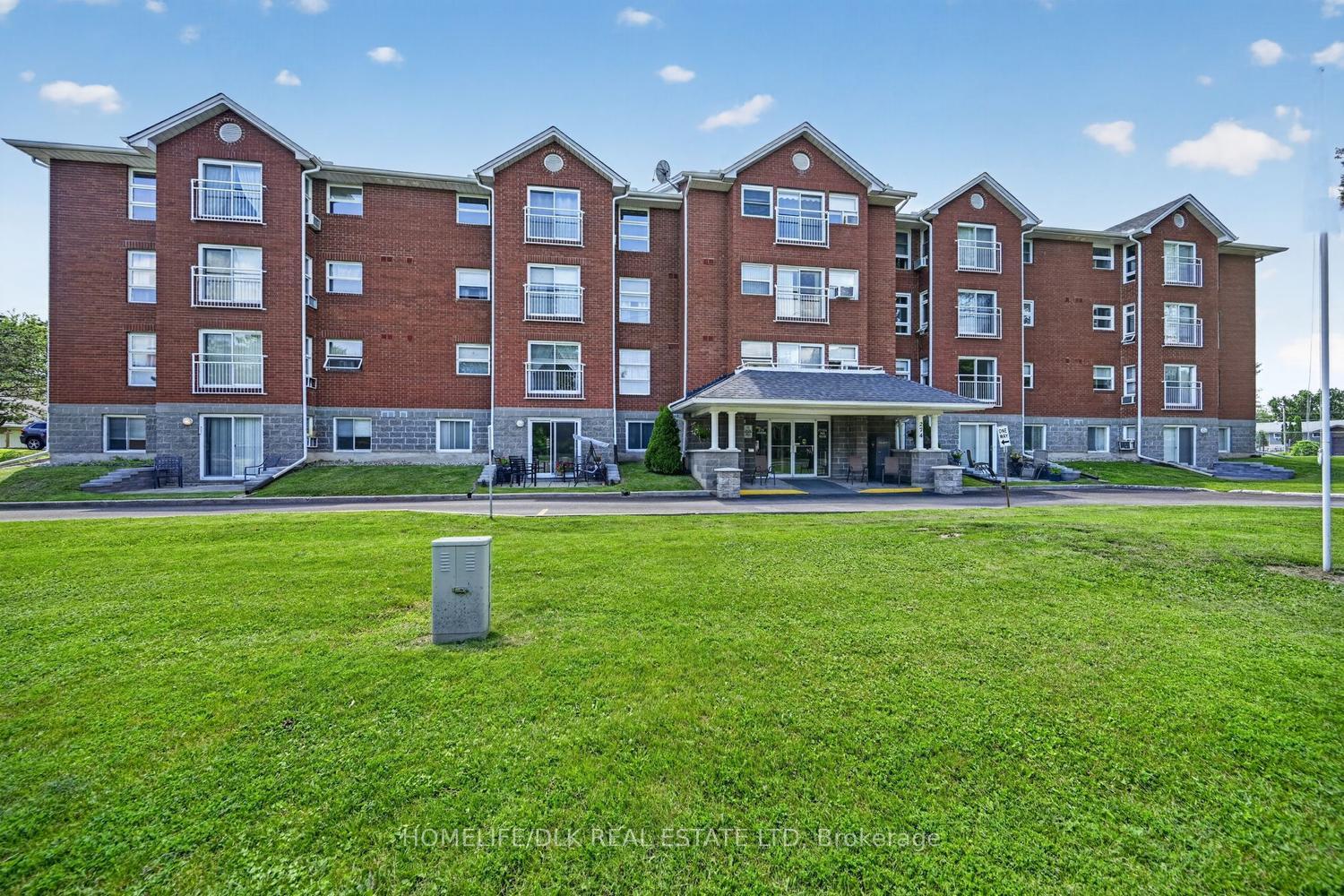 Photo 2 of Unit 406, 274 Ormond Street, Brockville, Brockville — HOMEH