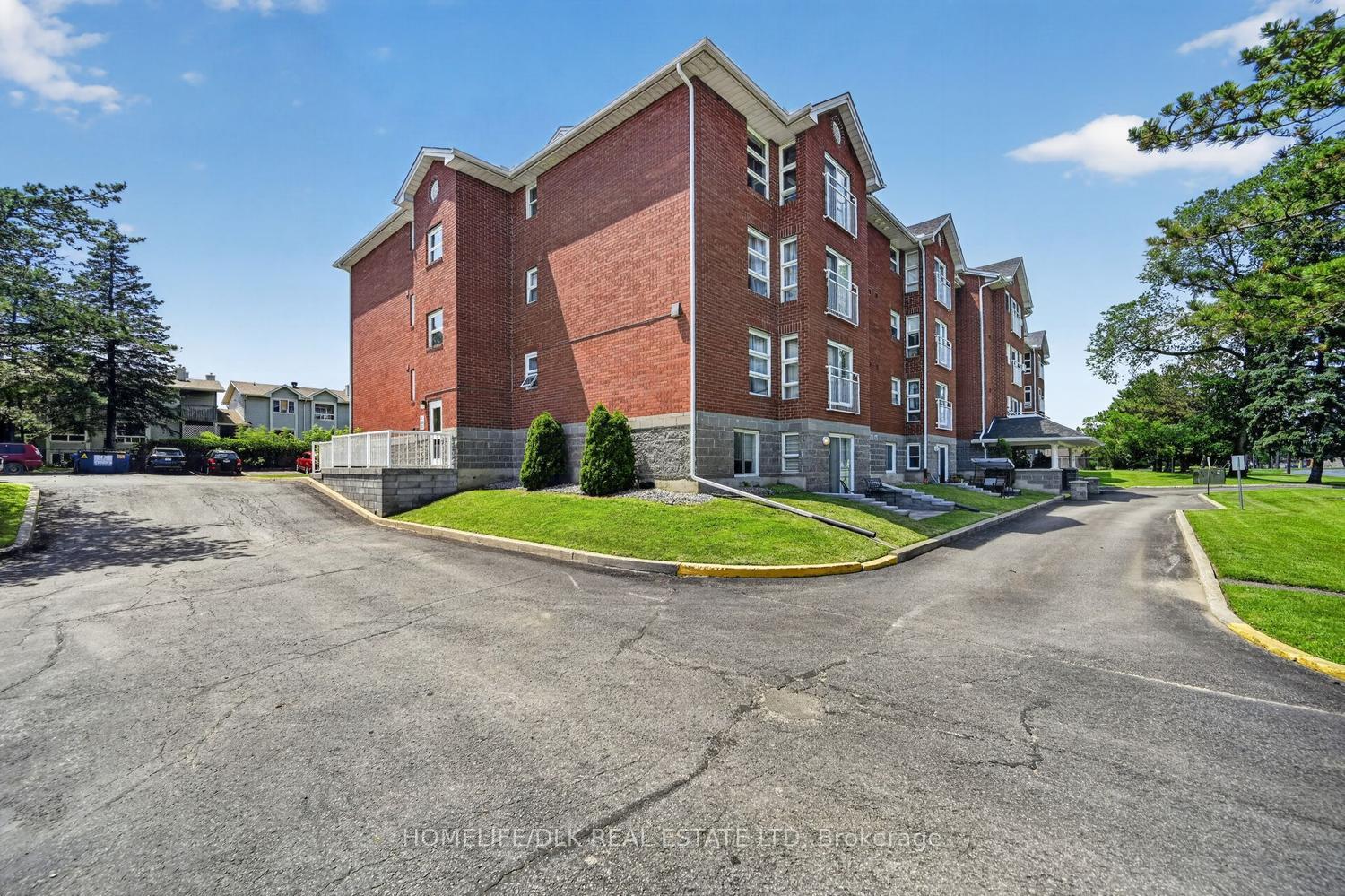 Photo 3 of Unit 406, 274 Ormond Street, Brockville, Brockville — HOMEH
