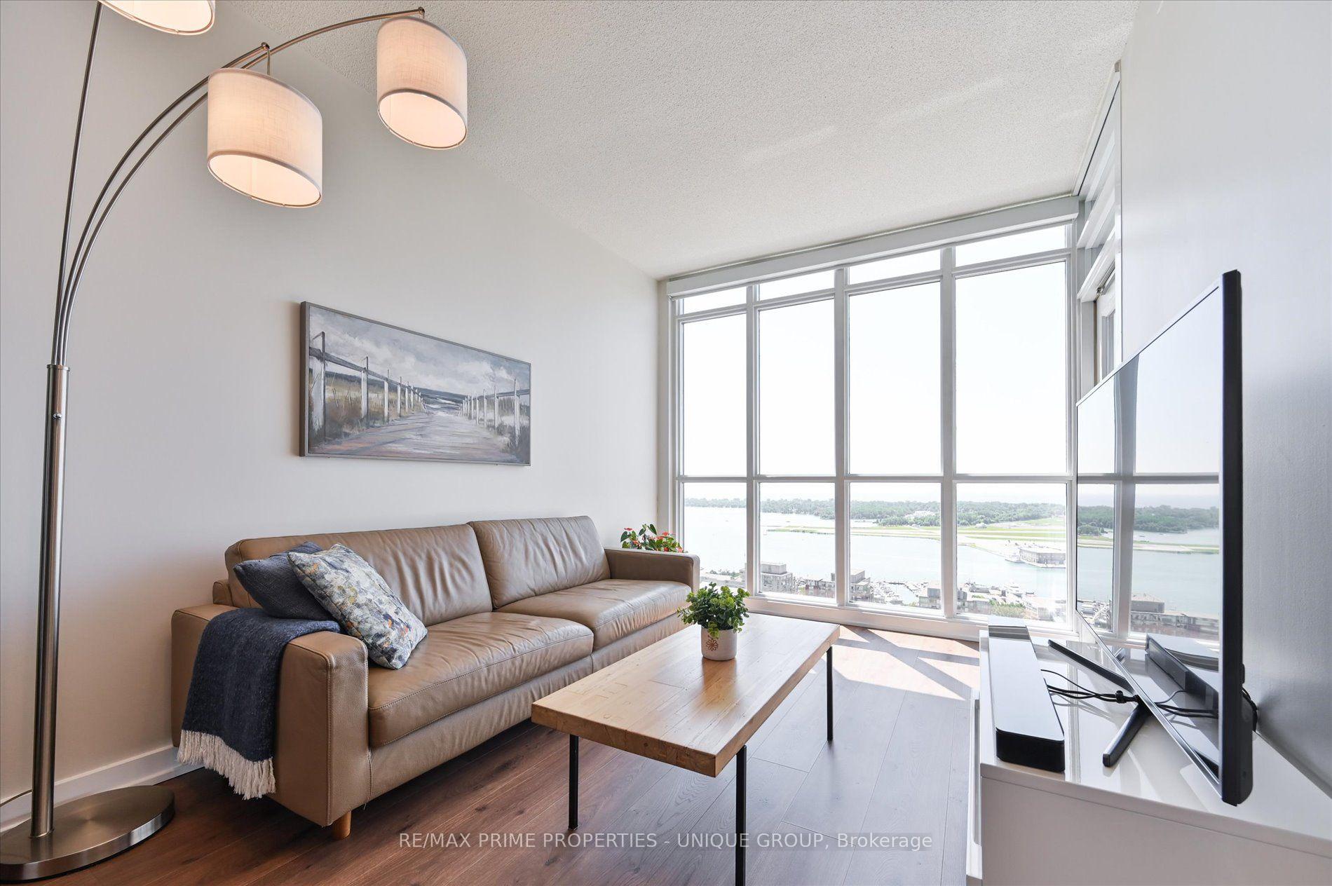 Photo 1 of Unit 3508, 15 Iceboat Terrace, Toronto, Waterfront Communities — HOMEH