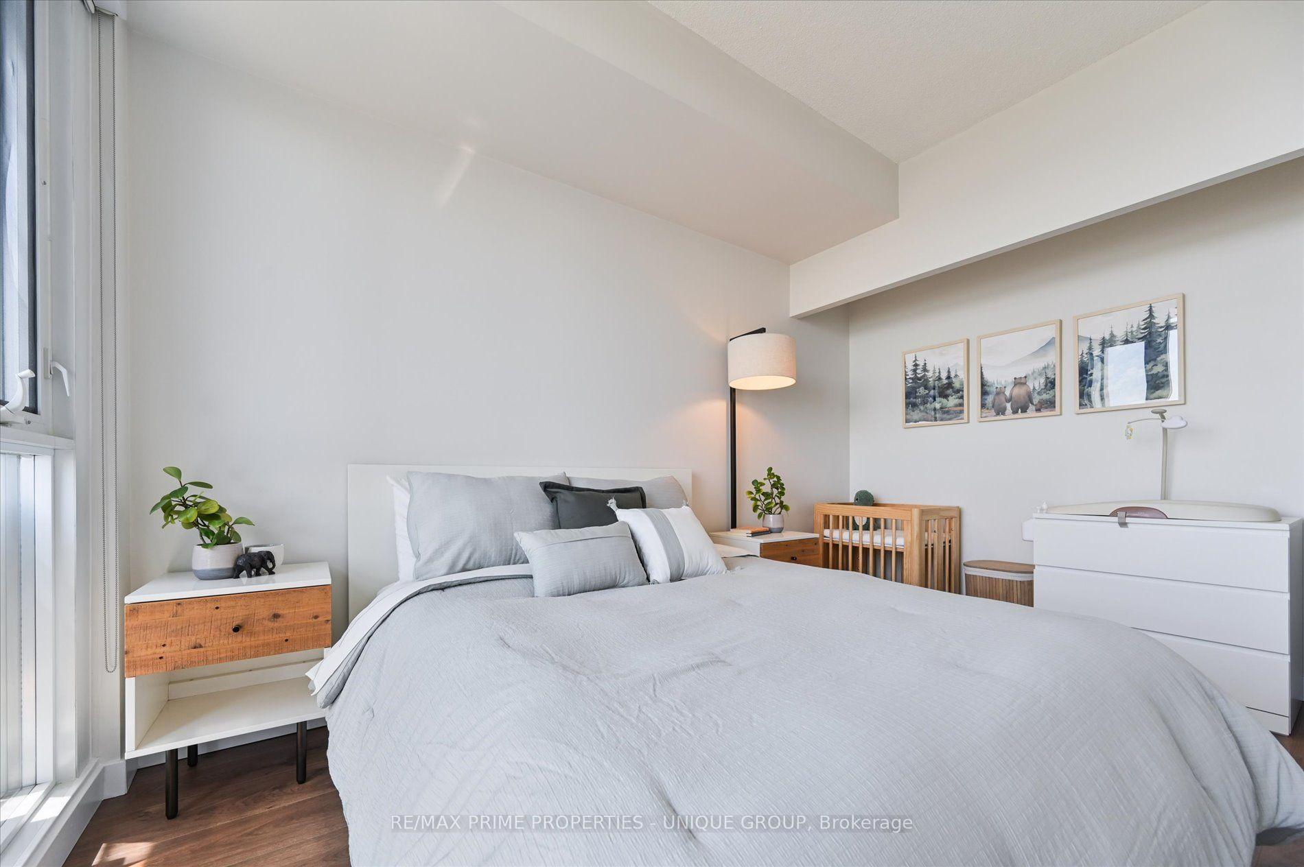 Photo 15 of Unit 3508, 15 Iceboat Terrace, Toronto, Waterfront Communities — HOMEH