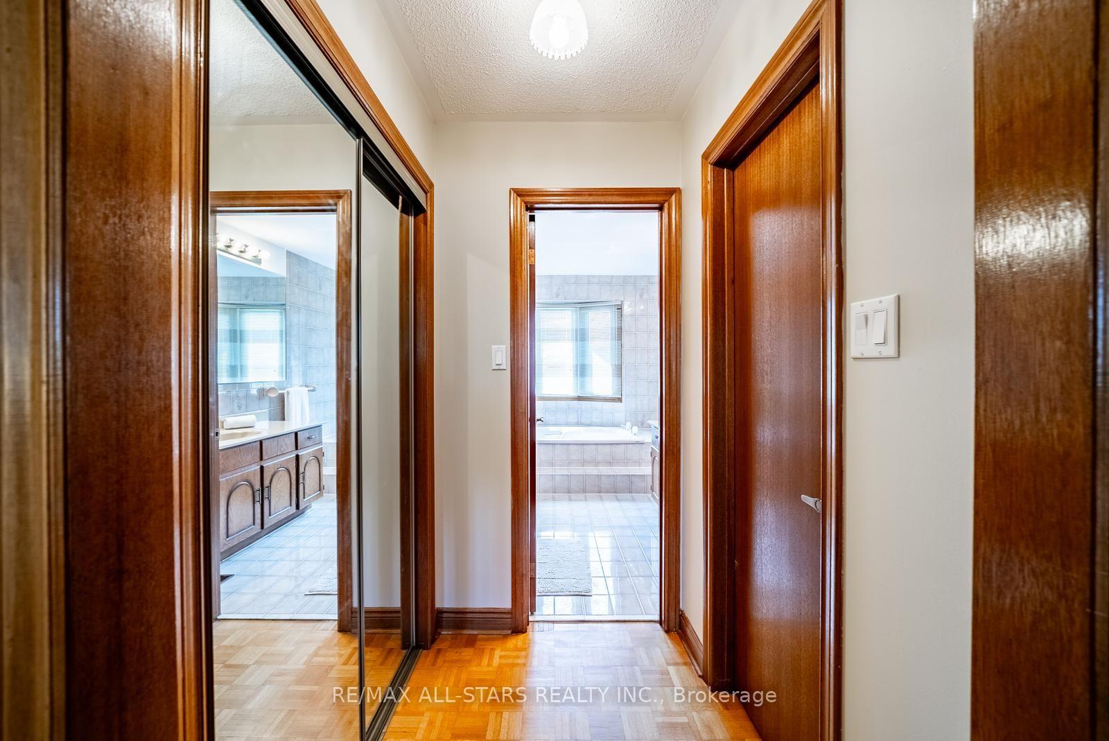 Photo 22 of 112 Jimston Drive, Markham, Milliken Mills East — HOMEH