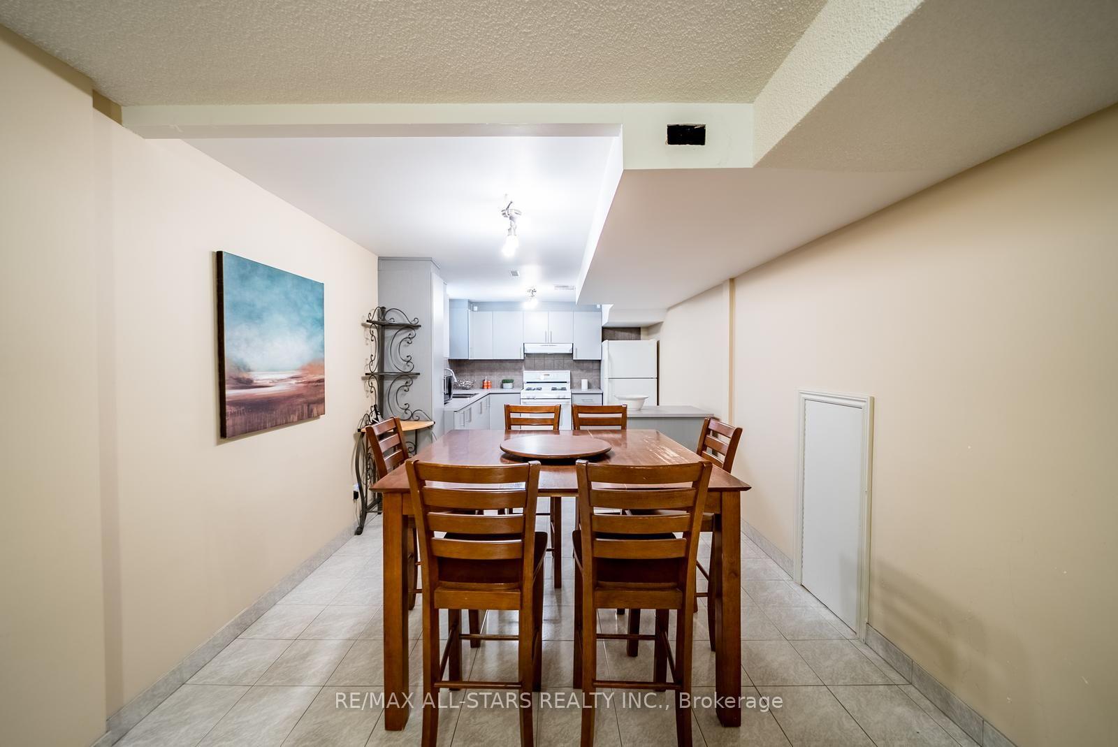 Photo 32 of 112 Jimston Drive, Markham, Milliken Mills East — HOMEH