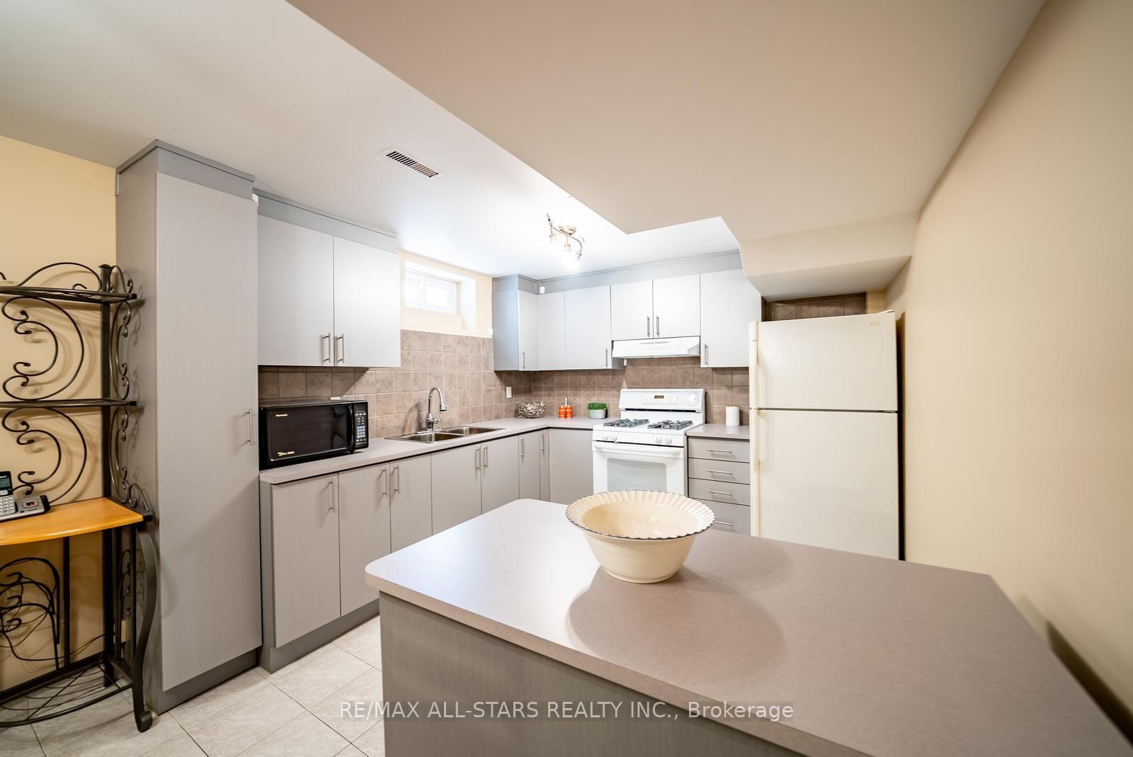 Photo 33 of 112 Jimston Drive, Markham, Milliken Mills East — HOMEH