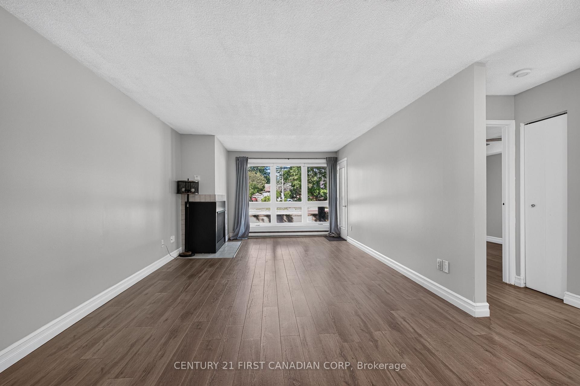 Photo 8 of Unit 222, 15 Jacksway Crescent, London, North G — HOMEH
