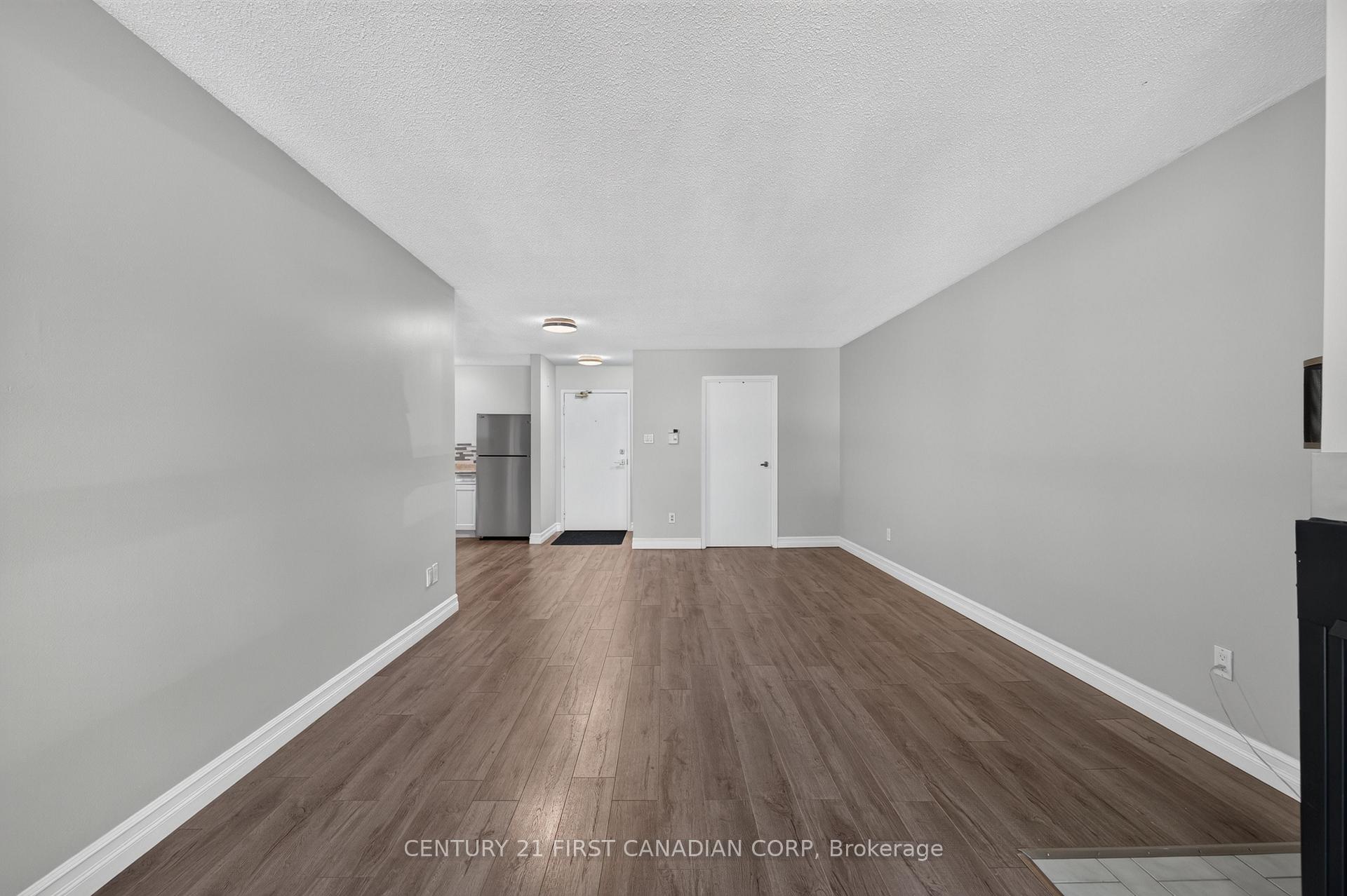 Photo 12 of Unit 222, 15 Jacksway Crescent, London, North G — HOMEH