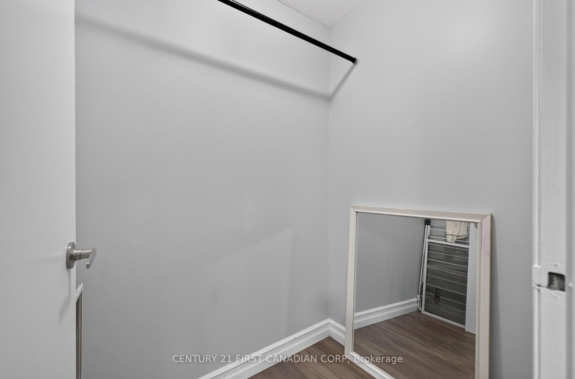 Photo 26 of Unit 222, 15 Jacksway Crescent, London, North G — HOMEH