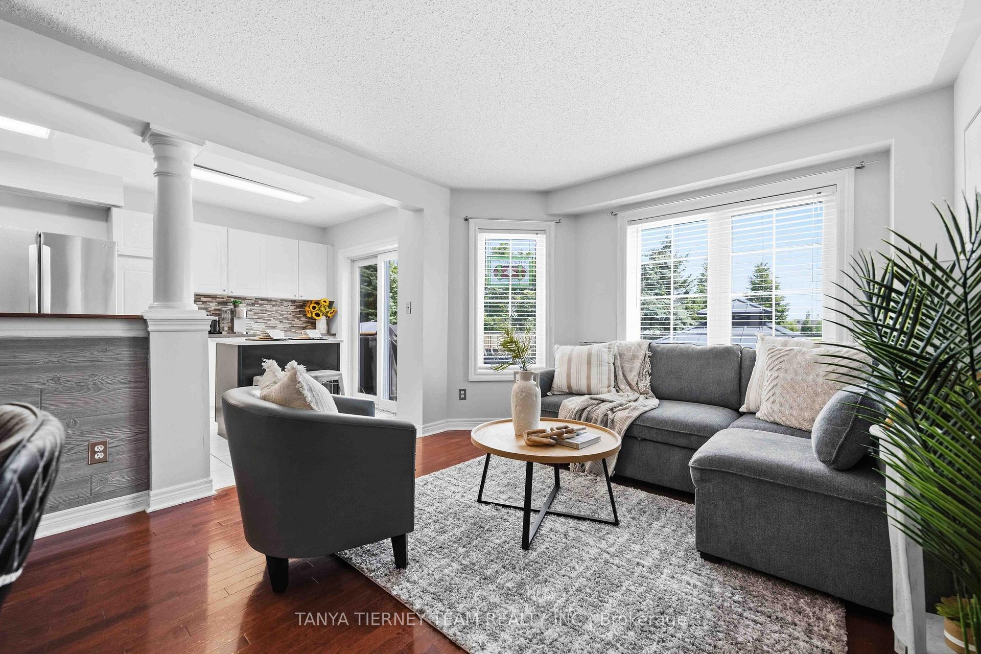 Photo 18 of 47 Corianne Avenue, Whitby, Brooklin — HOMEH