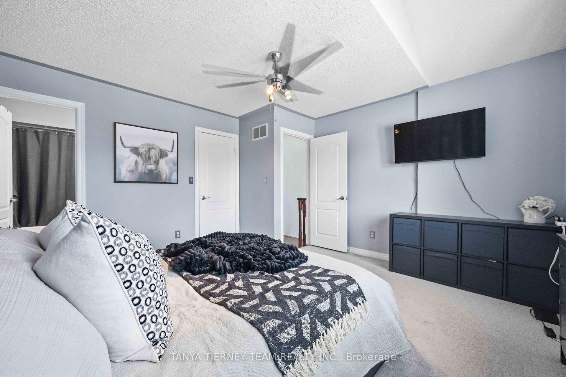 Photo 31 of 47 Corianne Avenue, Whitby, Brooklin — HOMEH