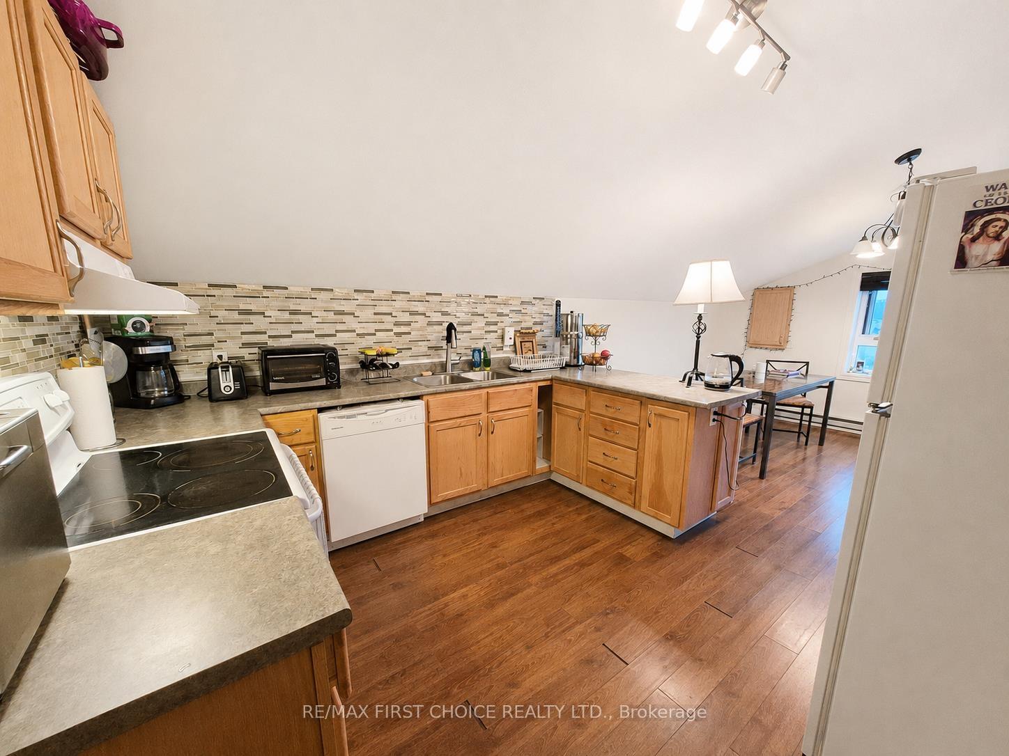 Photo 14 of 108 First NE Avenue, Greenstone, Geraldton — HOMEH