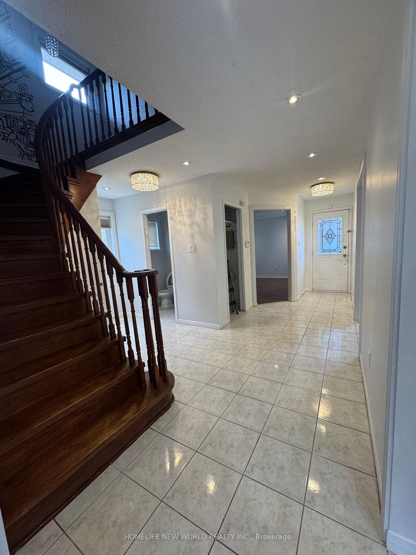 Photo 7 of 50 Adrian Crescent, Markham, Raymerville — HOMEH