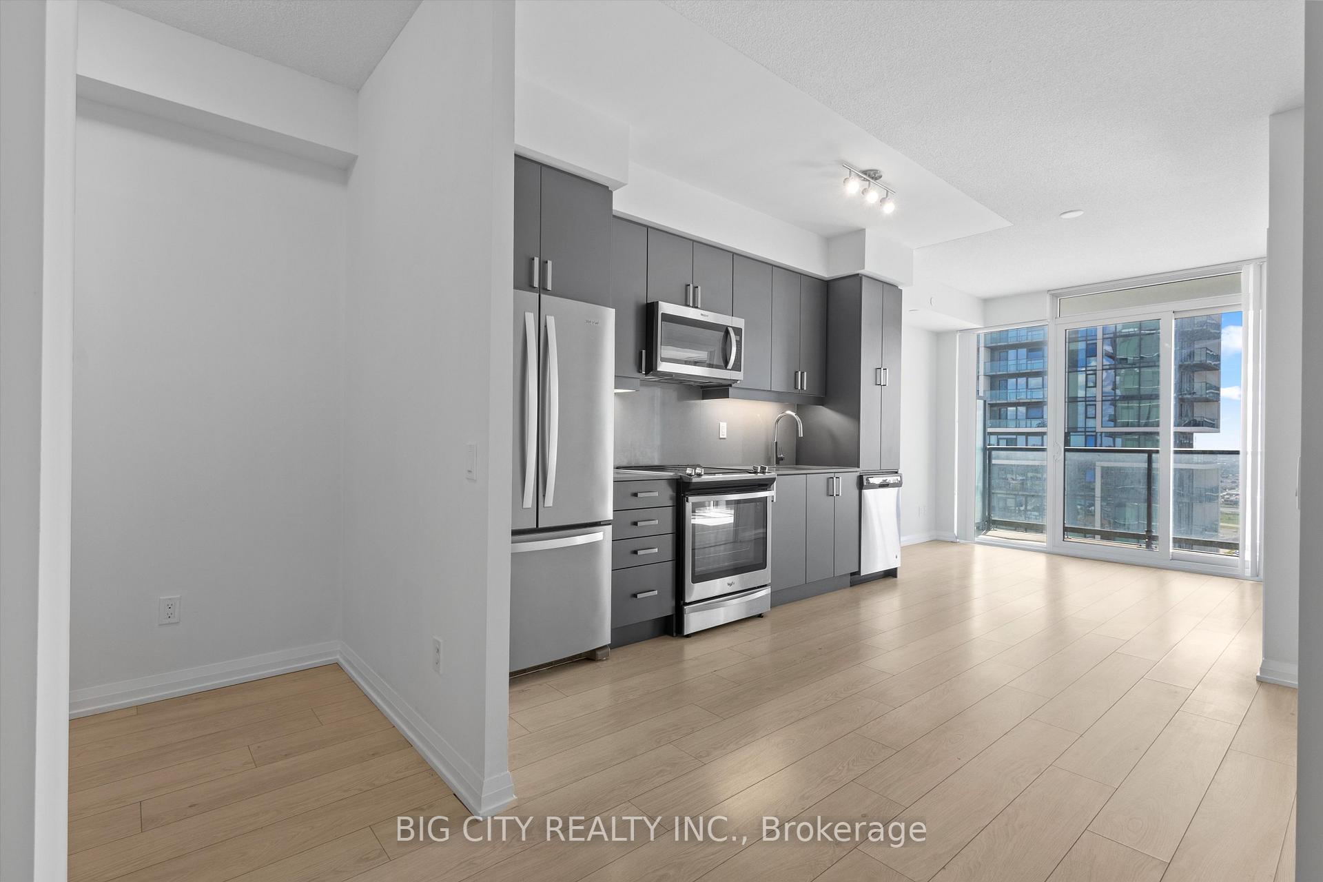 Photo 5 of Unit 3211, 7895 Jane Street, Vaughan, Concord — HOMEH