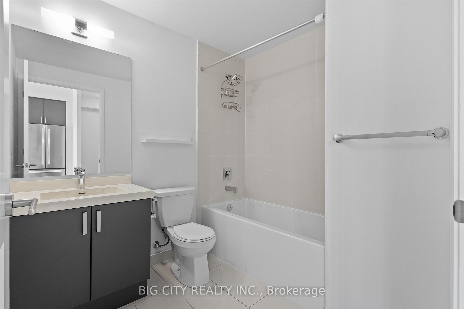 Photo 14 of Unit 3211, 7895 Jane Street, Vaughan, Concord — HOMEH