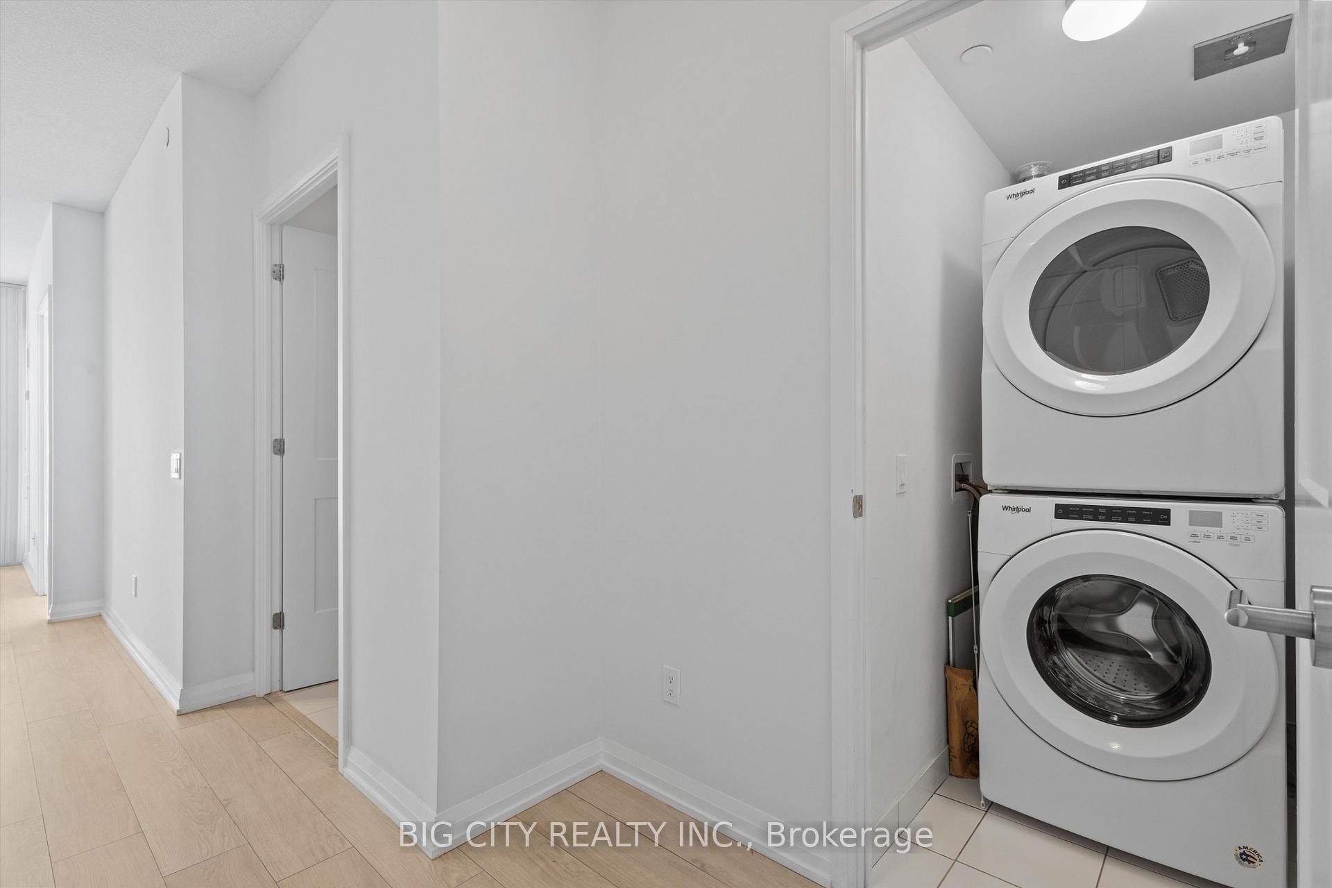 Photo 15 of Unit 3211, 7895 Jane Street, Vaughan, Concord — HOMEH