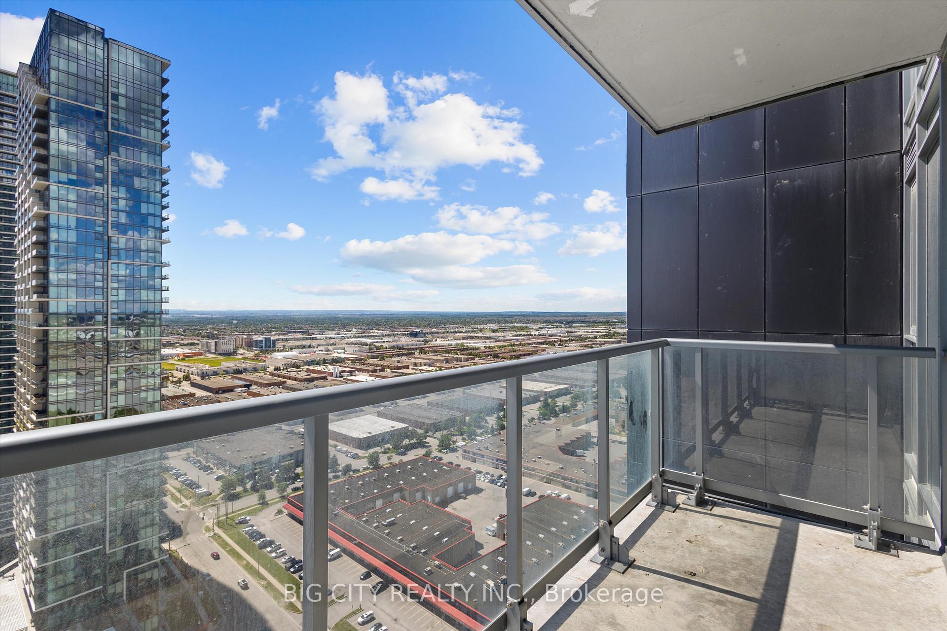 Photo 17 of Unit 3211, 7895 Jane Street, Vaughan, Concord — HOMEH