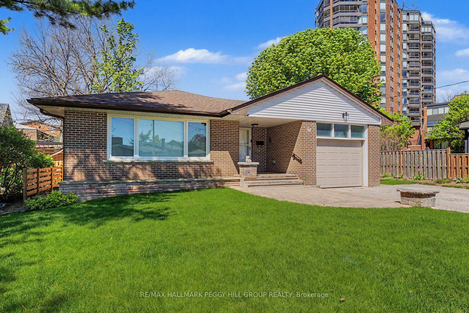 Photo 2 of 10 Duckworth Street, Barrie, North Shore — HOMEH