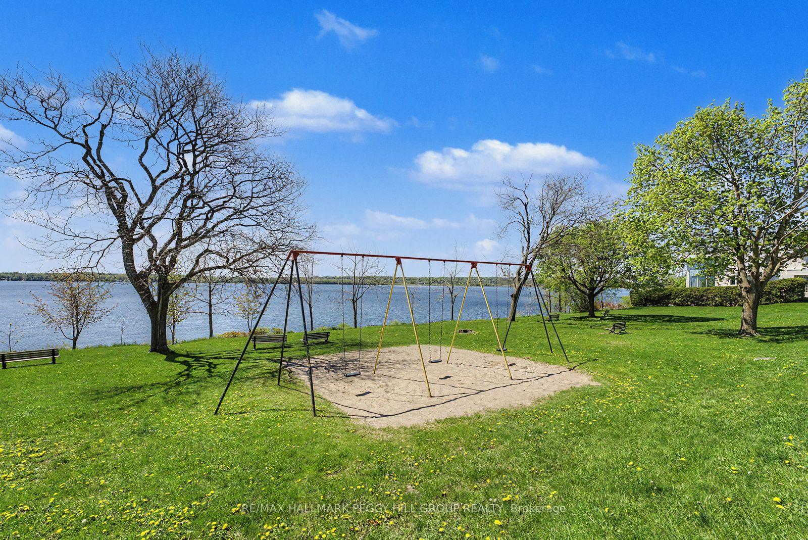Photo 19 of 10 Duckworth Street, Barrie, North Shore — HOMEH