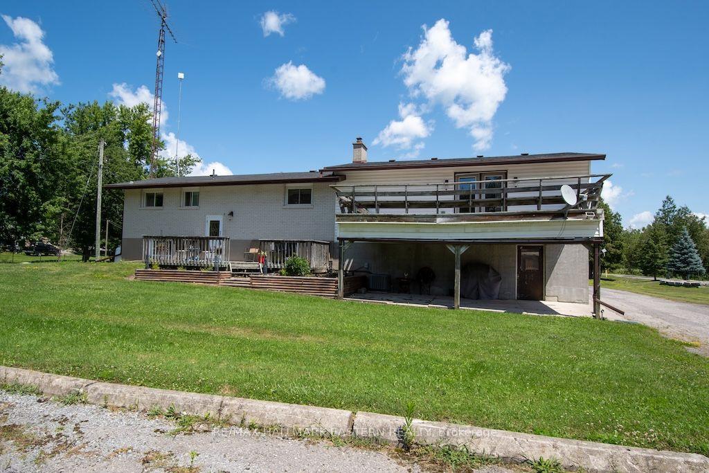 Photo 7 of 1504 Bradfield Road, Douro-Dummer — HOMEH