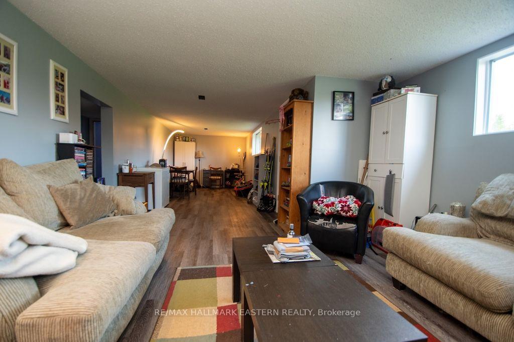 Photo 24 of 1504 Bradfield Road, Douro-Dummer — HOMEH