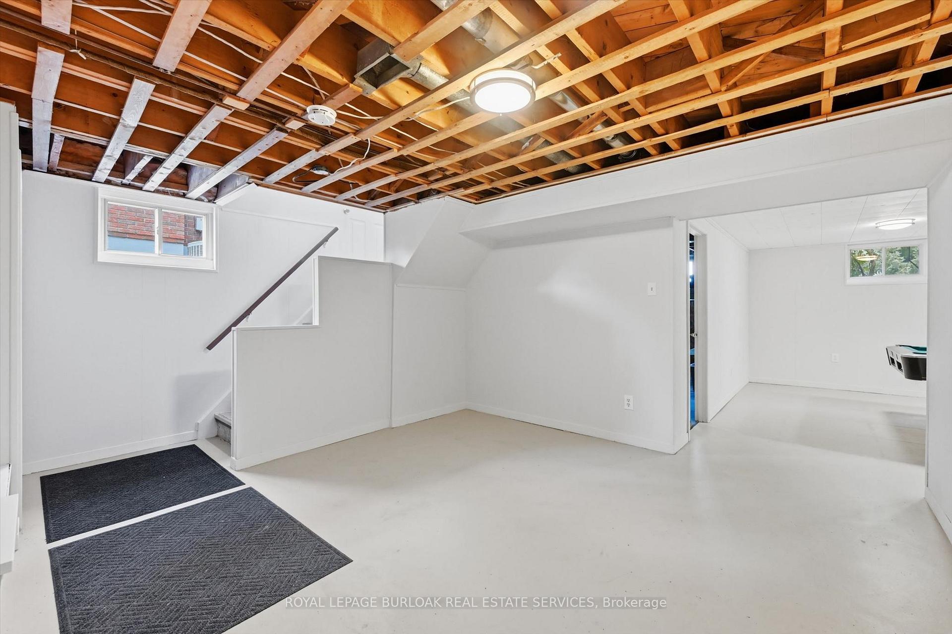 Photo 21 of 1483 Augustine Drive, Burlington, Mountainside — HOMEH