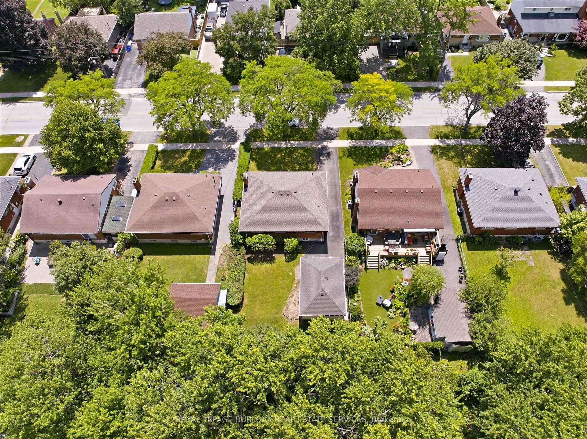 Photo 33 of 1483 Augustine Drive, Burlington, Mountainside — HOMEH