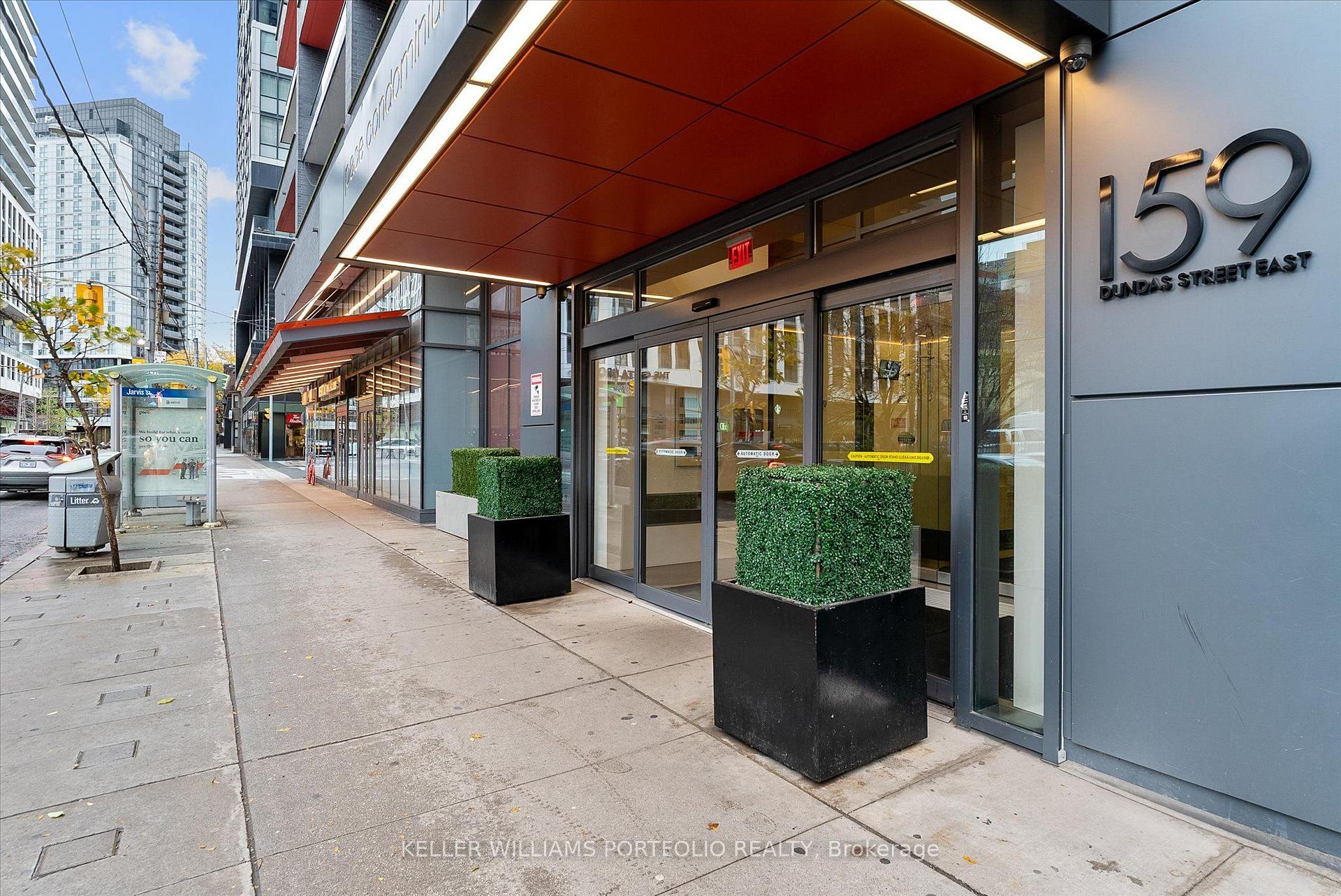 Photo 4 of Unit 1005, 159 Dundas Street E, Toronto, Church-Yonge Corridor — HOMEH