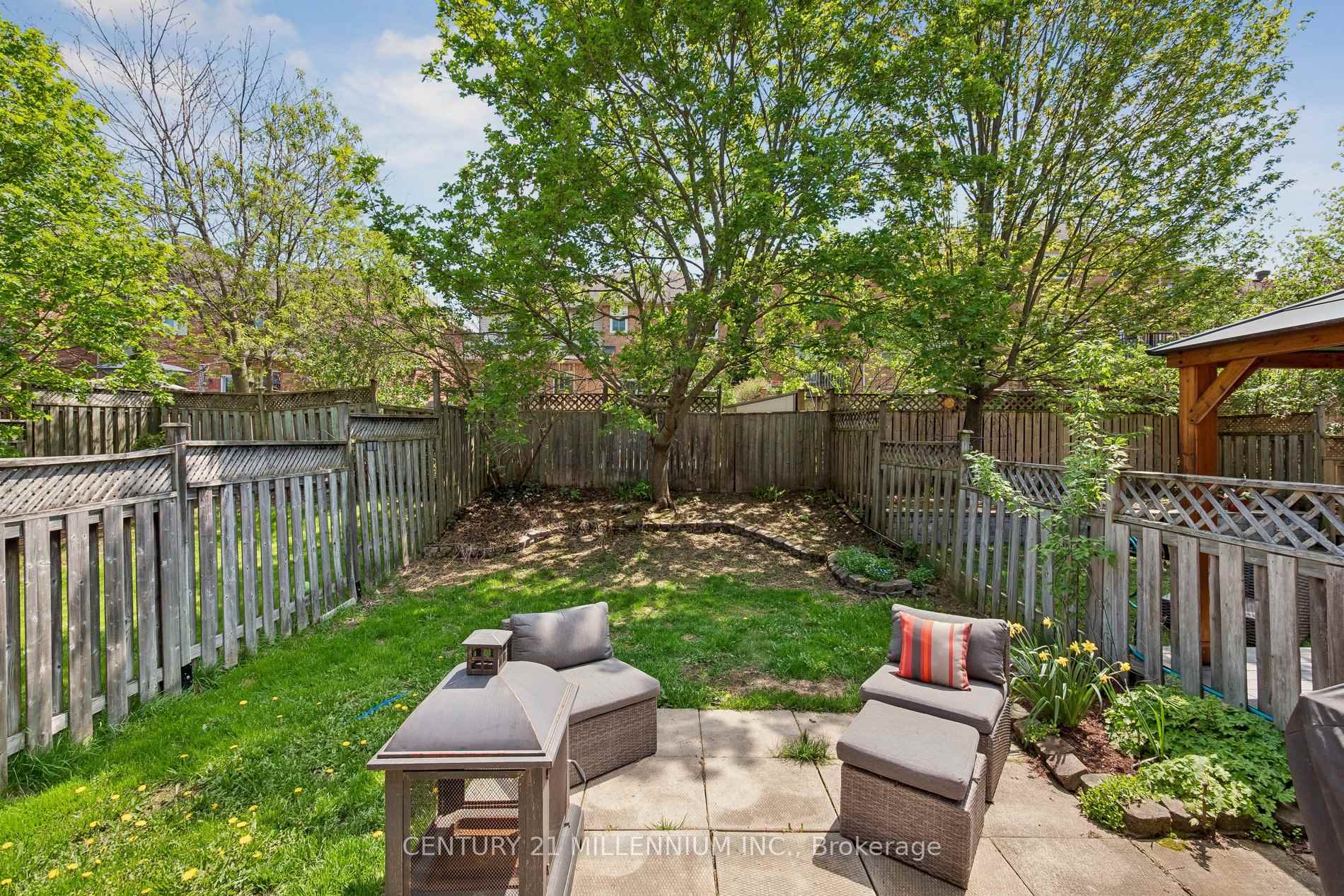 Photo 42 of 116 Woodroof Crescent, Aurora, Bayview Wellington — HOMEH