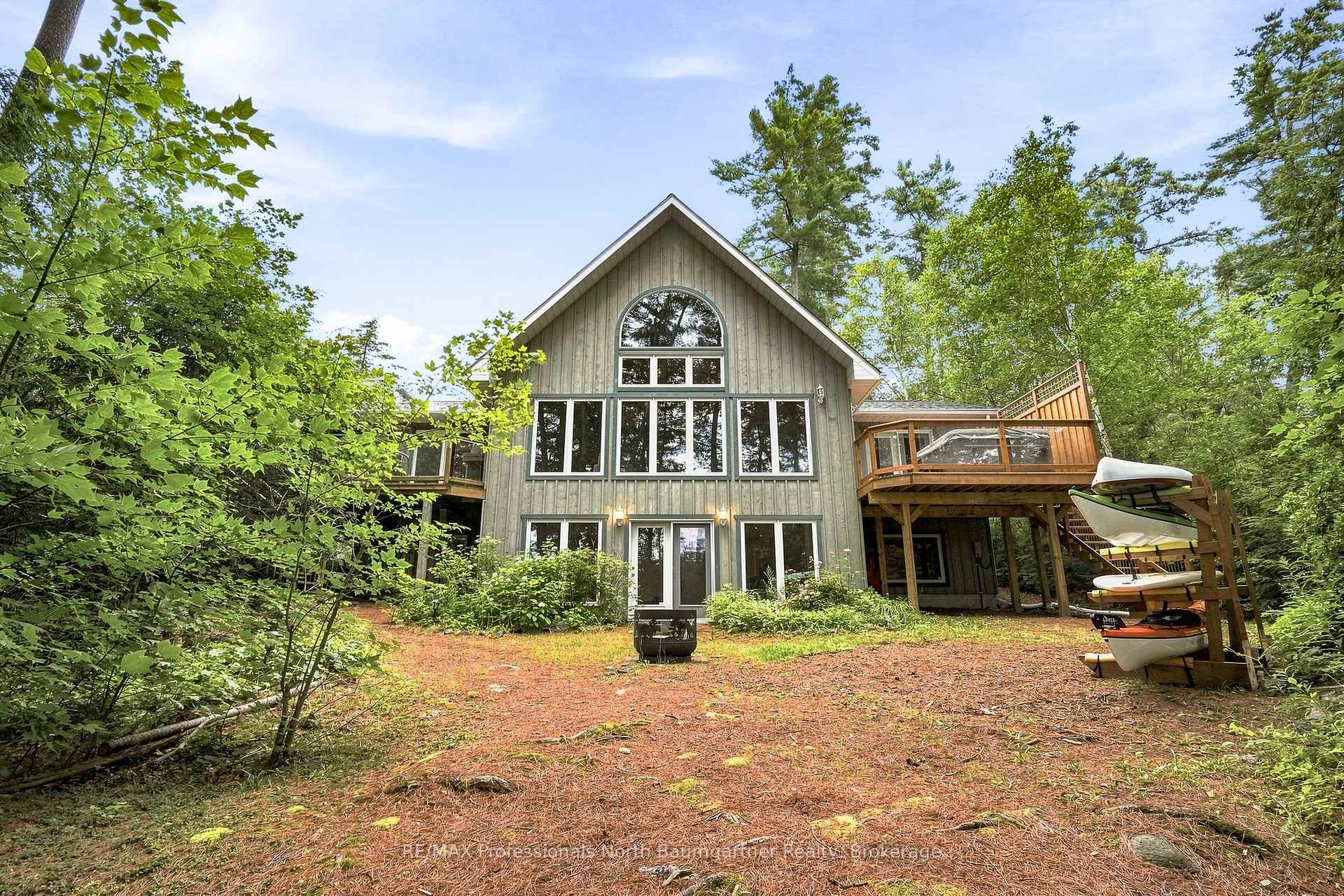 Front of 3386 West Shore Road