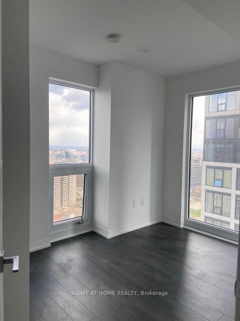 Photo 4 of Unit 3003, 251 Jarvis Street, Toronto, Church-Yonge Corridor — HOMEH
