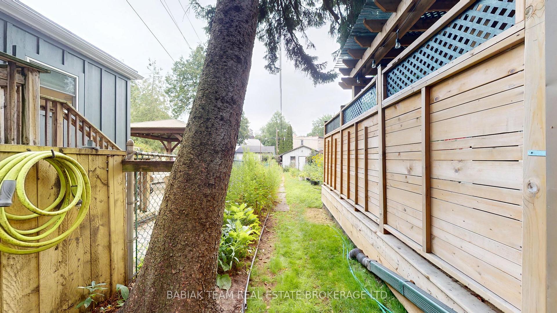Photo 37 of 57 Parkway Avenue, Toronto, Roncesvalles — HOMEH