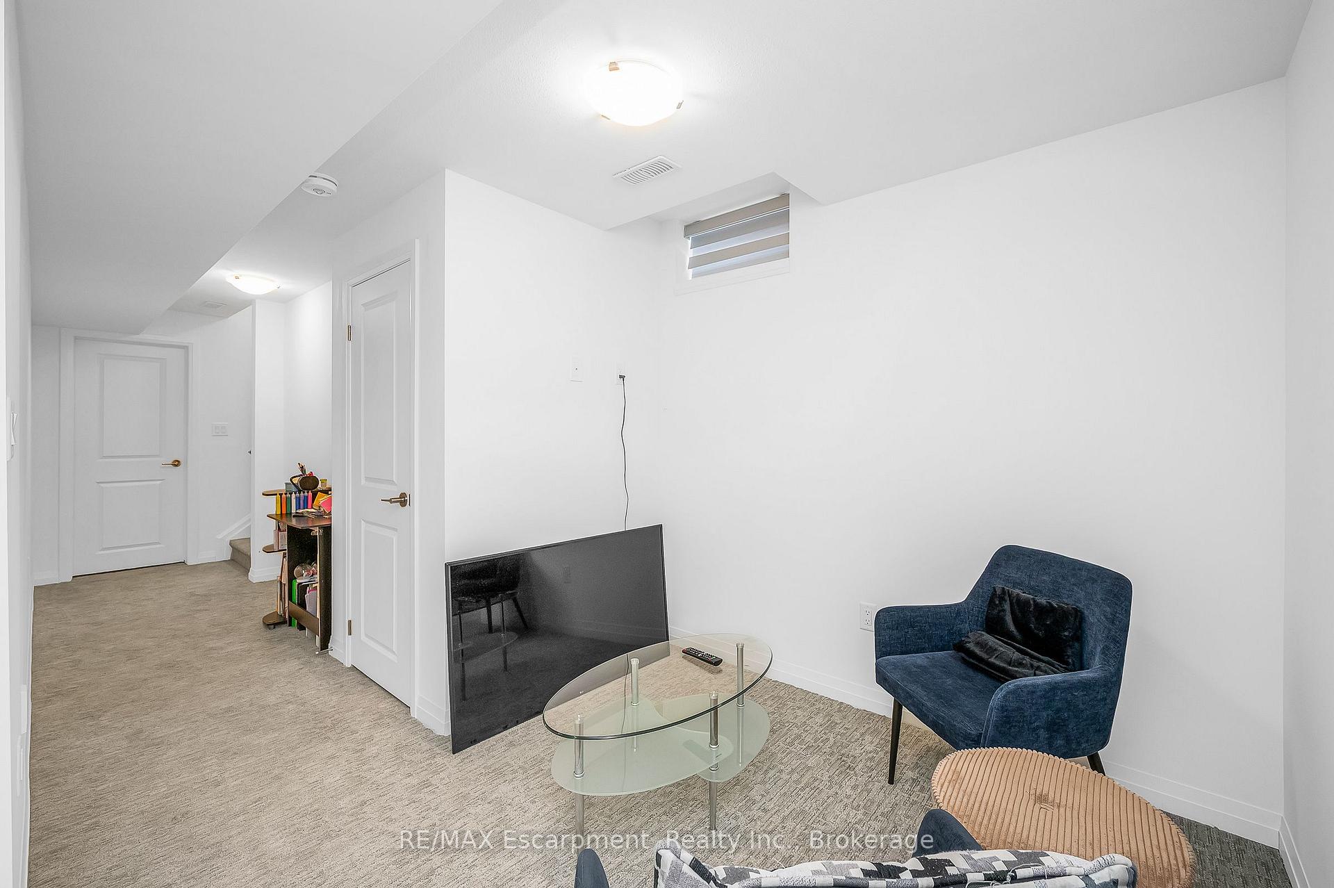 Photo 29 of 61 Wilson Drive, Thorold, Hurricane/Merrittville — HOMEH