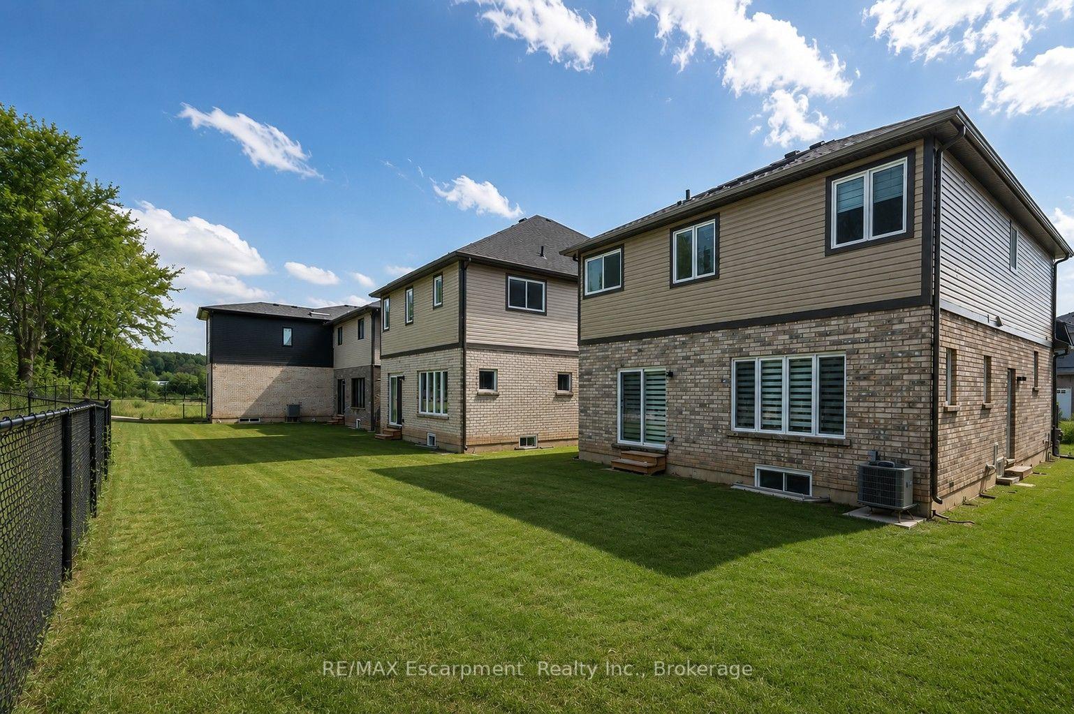 Photo 33 of 61 Wilson Drive, Thorold, Hurricane/Merrittville — HOMEH