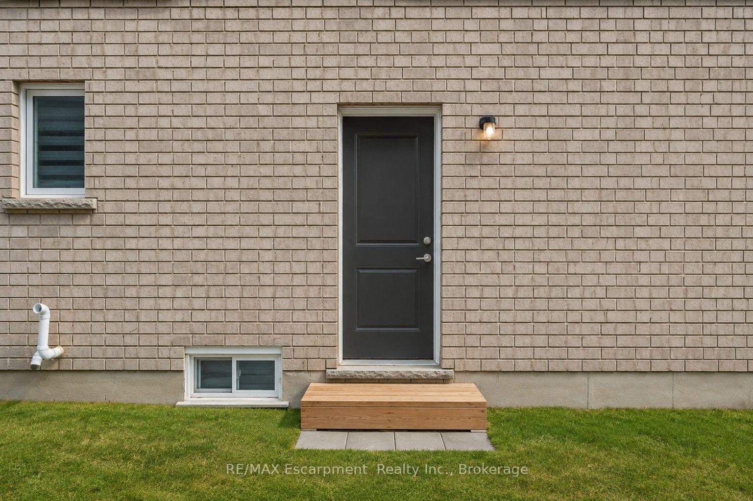 Photo 34 of 61 Wilson Drive, Thorold, Hurricane/Merrittville — HOMEH