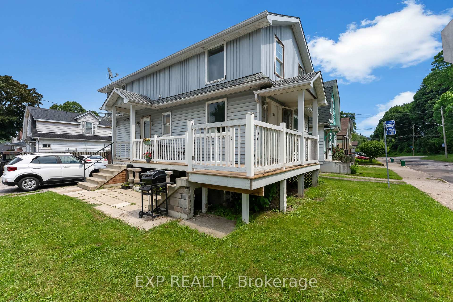 Photo 2 of Unit Upper, 4124 Terrace Avenue W, Niagara Falls, Downtown — HOMEH