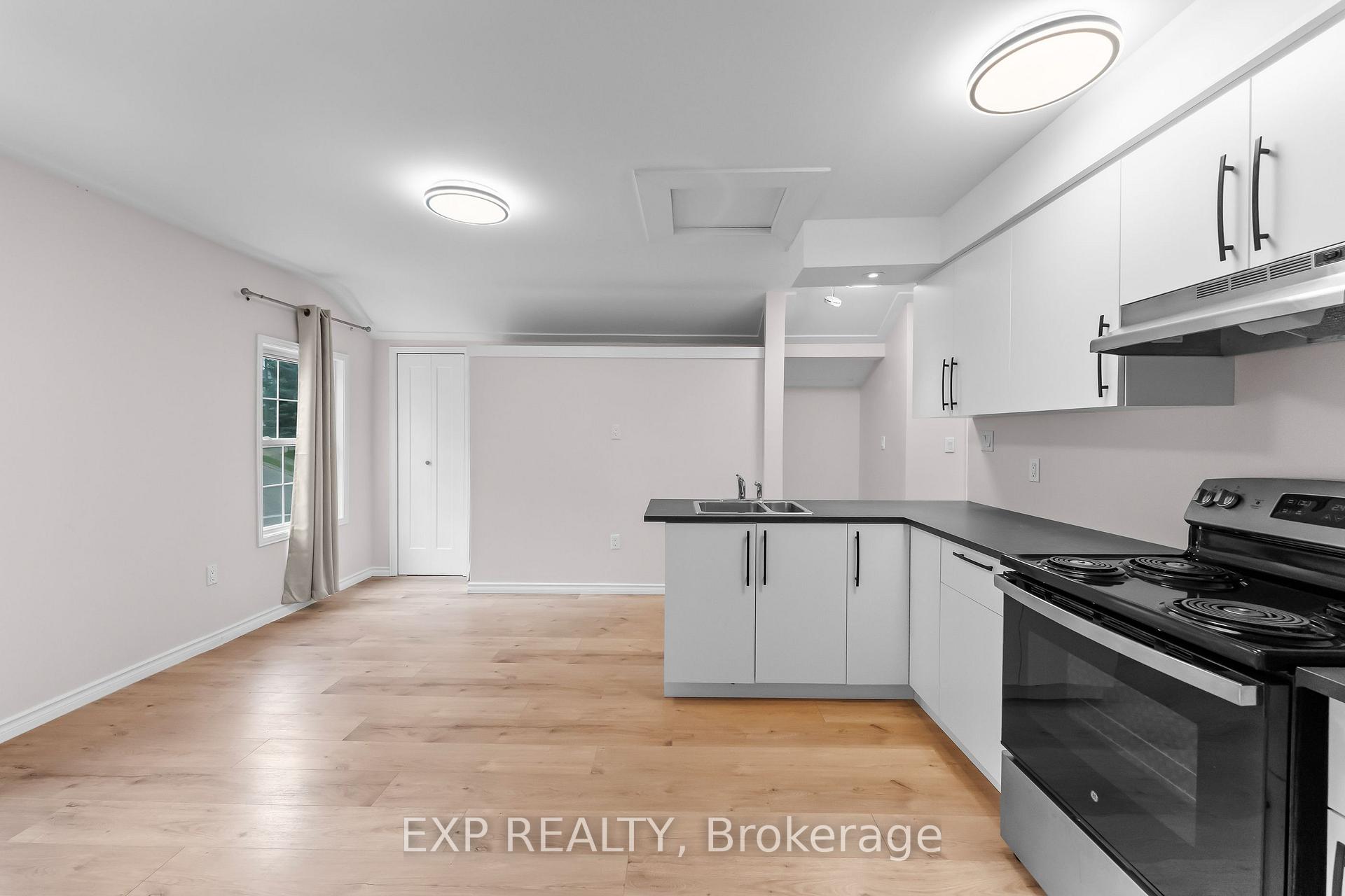 Photo 9 of Unit Upper, 4124 Terrace Avenue W, Niagara Falls, Downtown — HOMEH