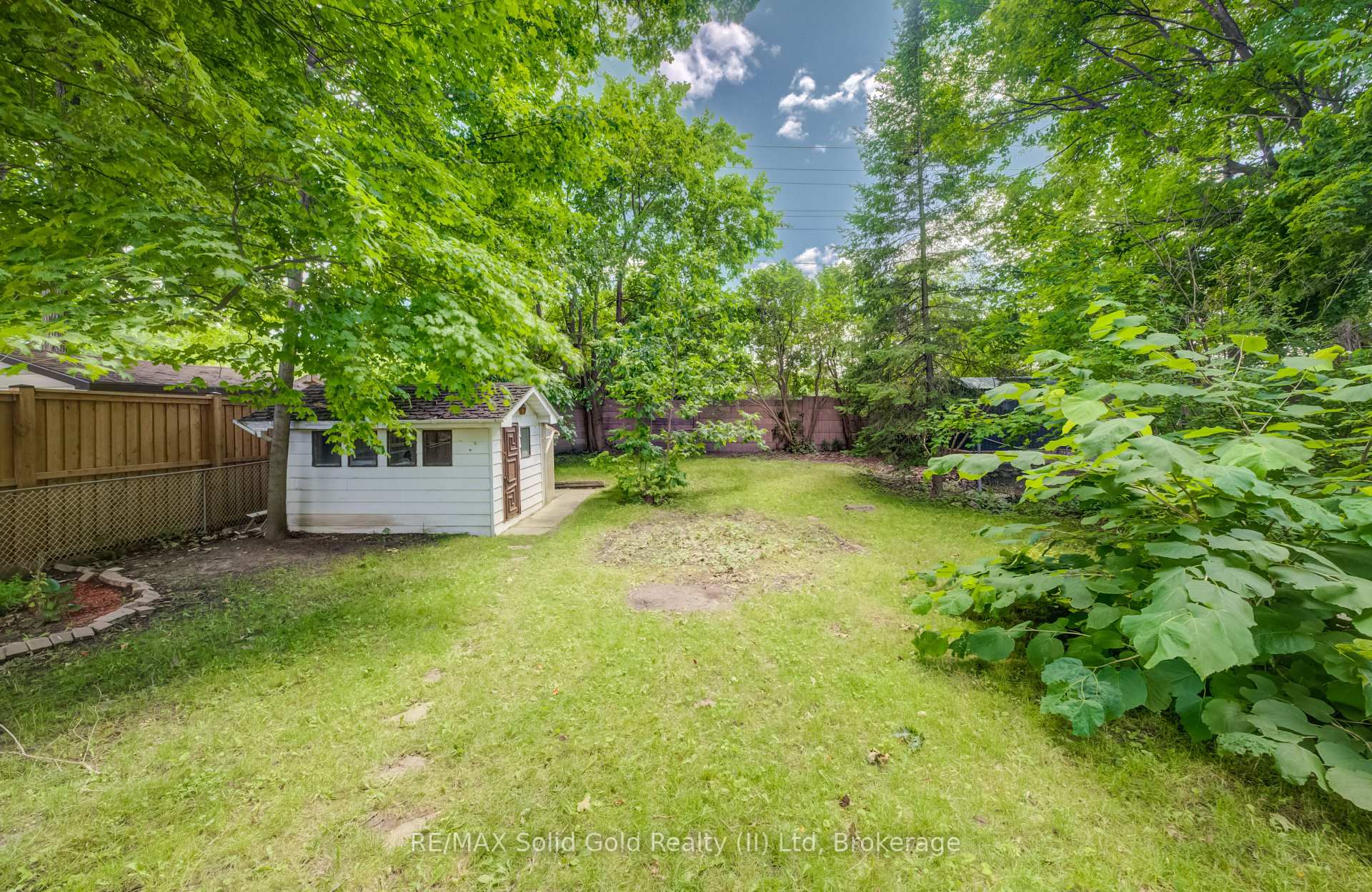 Photo 44 of 197 Southwood Drive, Kitchener, Country Hills — HOMEH