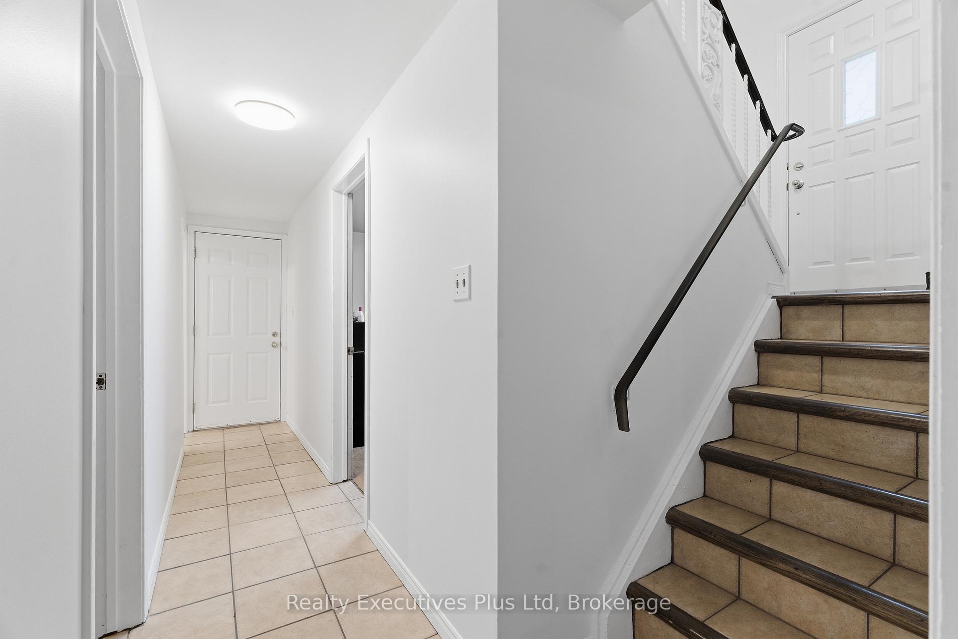 Photo 15 of 90 Western Avenue, Guelph, Junction/Onward Willow — HOMEH