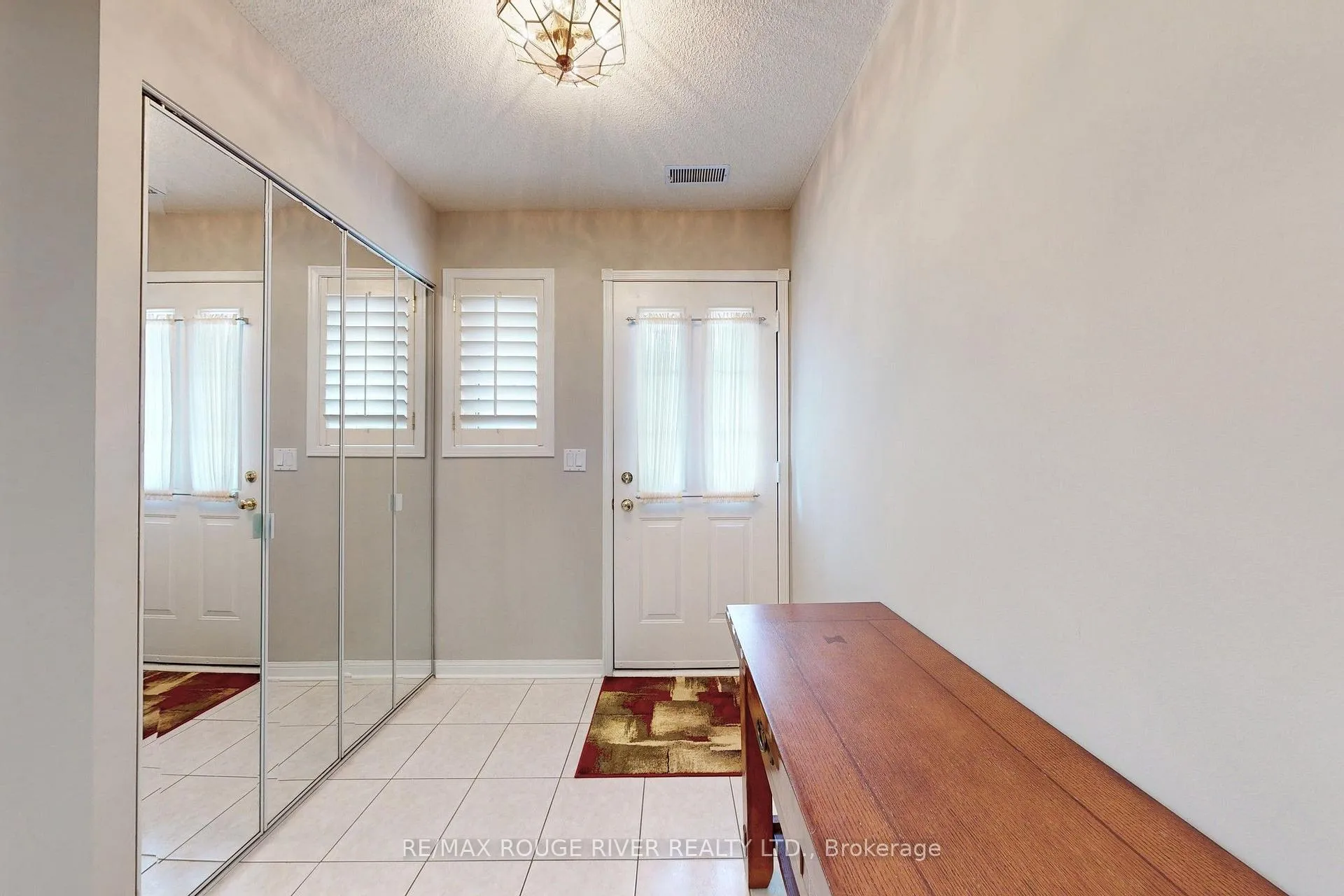 Photo 4 of Unit 418, 1400 The Esplanade N, Pickering, Town Centre — HOMEH