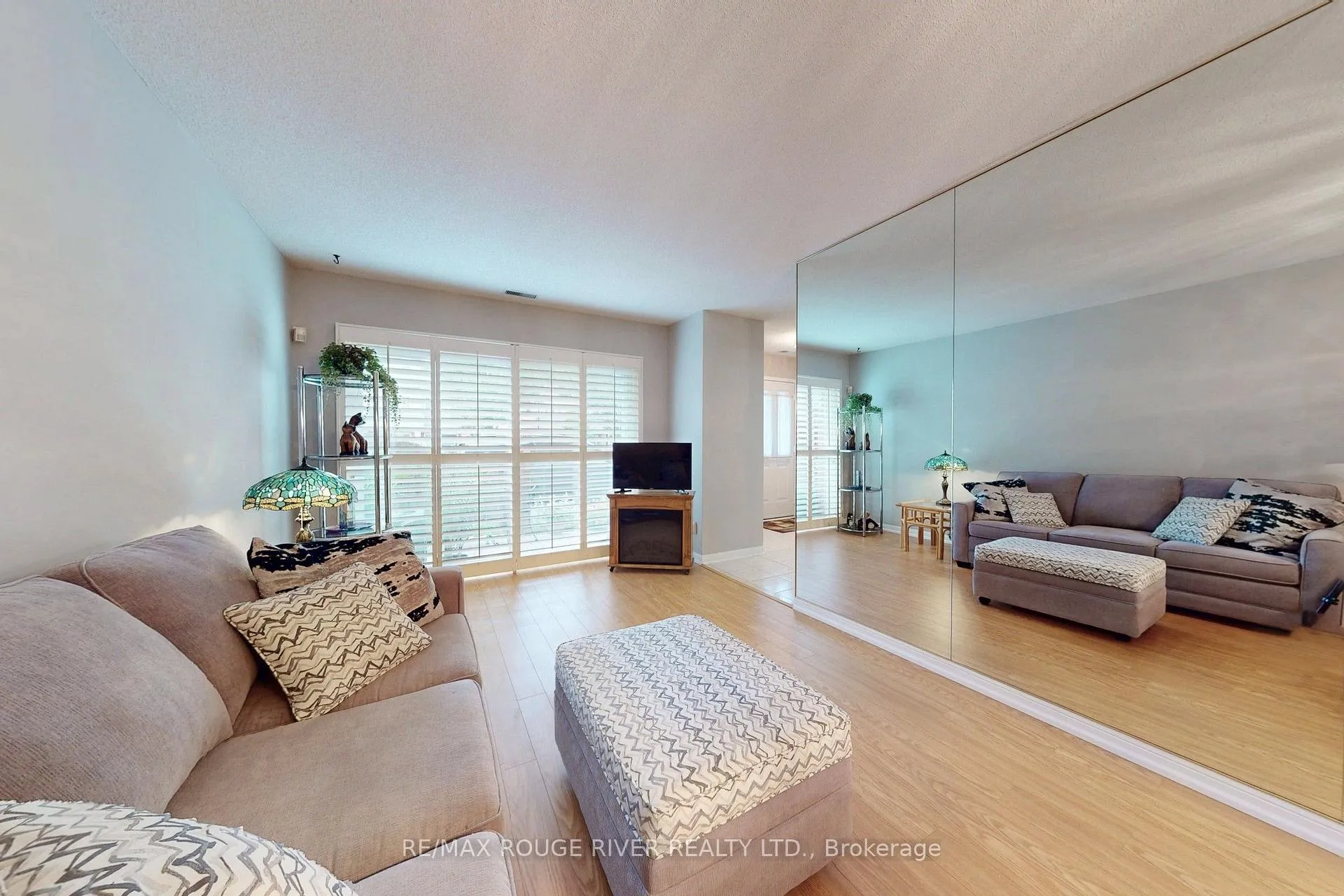Photo 6 of Unit 418, 1400 The Esplanade N, Pickering, Town Centre — HOMEH