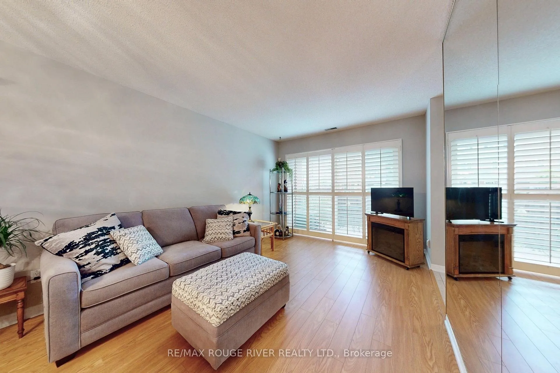 Photo 7 of Unit 418, 1400 The Esplanade N, Pickering, Town Centre — HOMEH