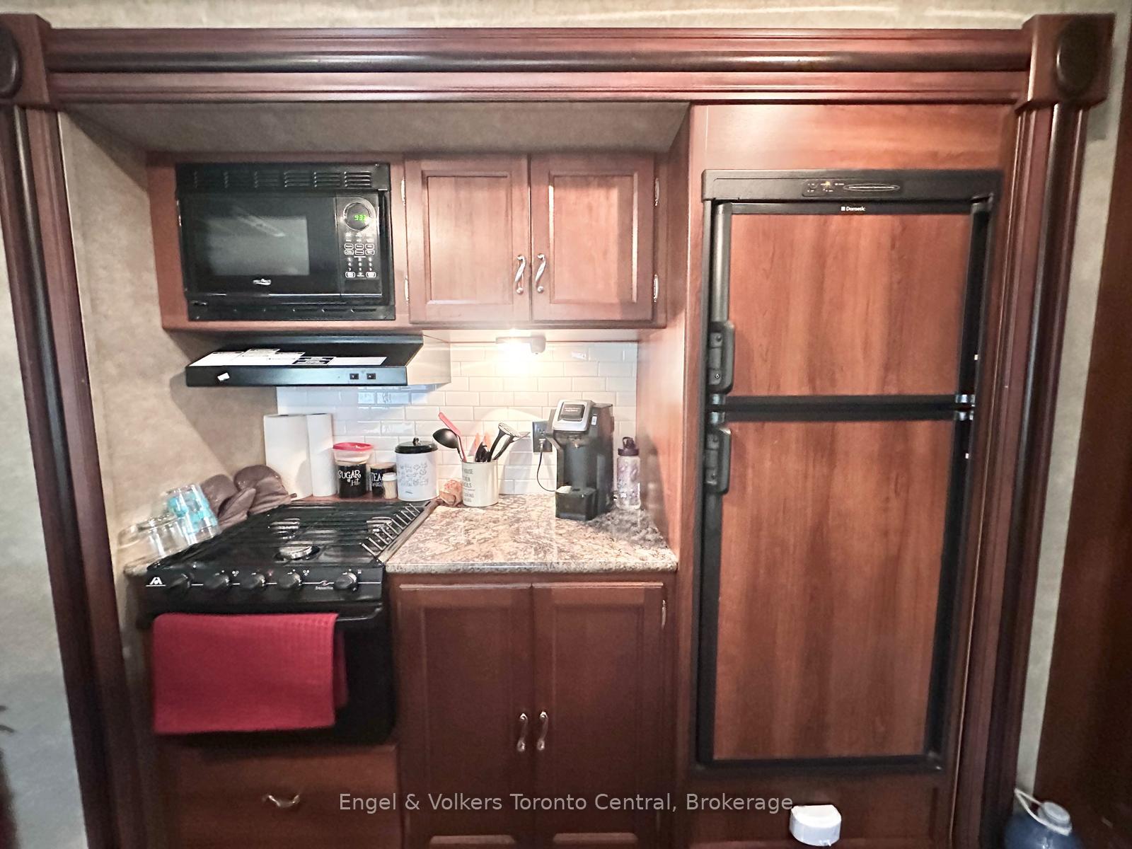 Photo 8 of Unit S4, 7489 Sideroad 5 E, Wellington North, Rural Wellington North — HOMEH
