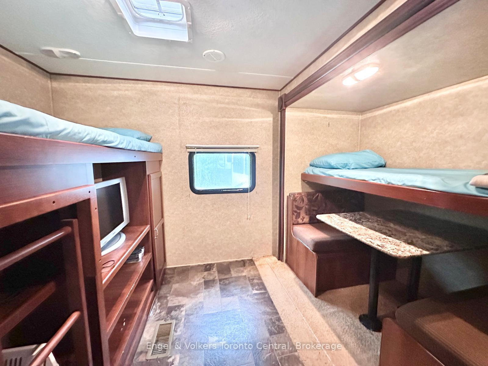 Photo 10 of Unit S4, 7489 Sideroad 5 E, Wellington North, Rural Wellington North — HOMEH